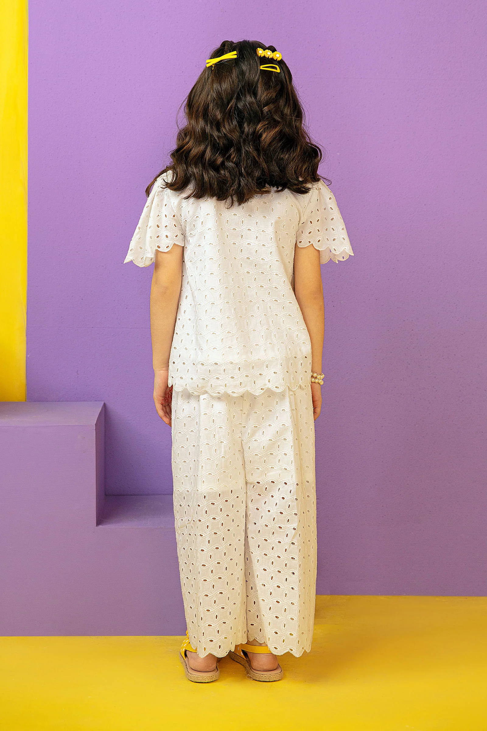 Suit White MBK-EF23-11 - Image 3