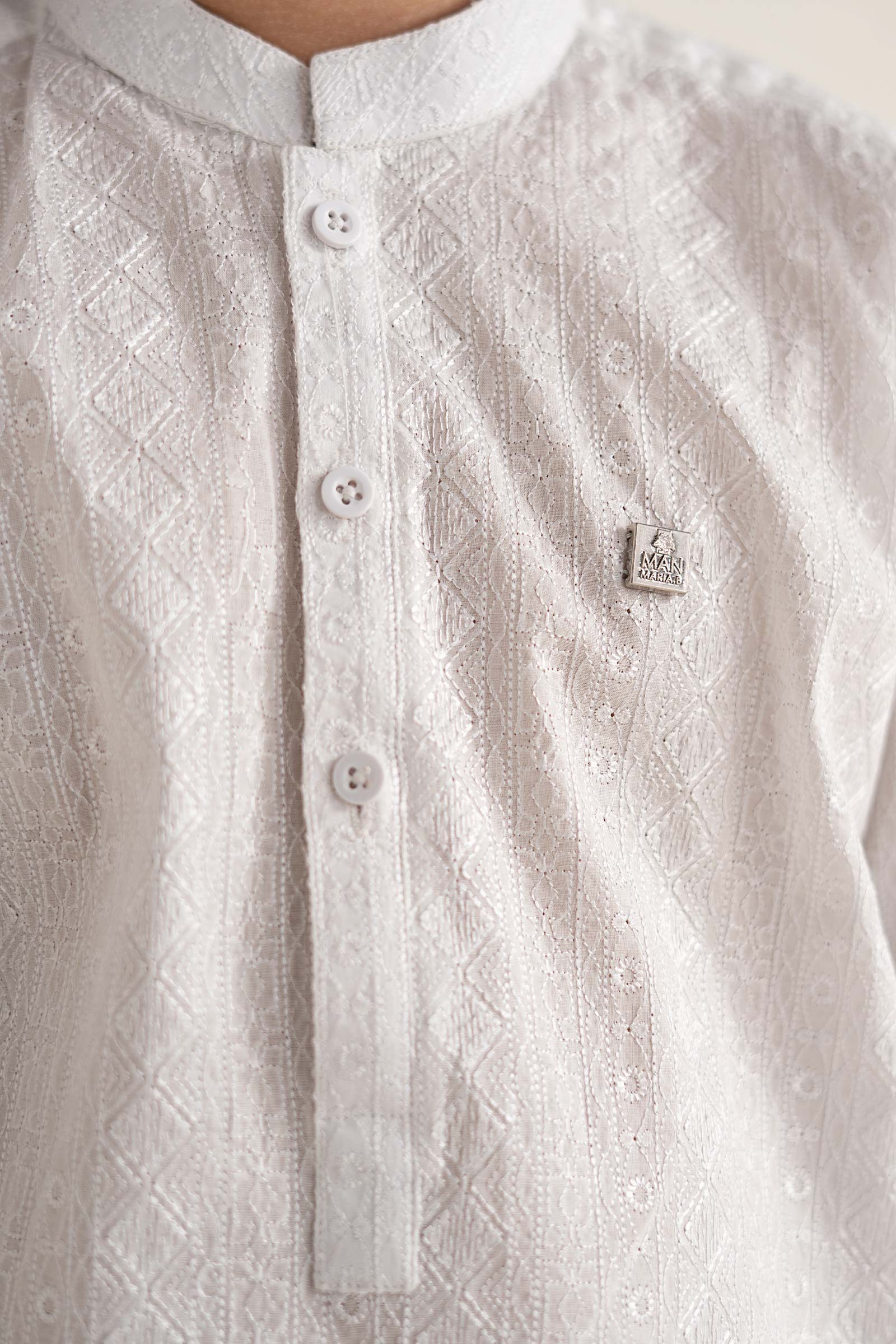 Embroidered Lawn Kurta - Image 4
