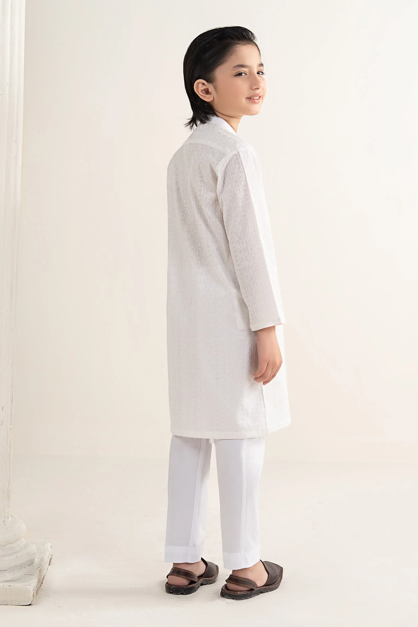 Embroidered Lawn Kurta - Image 6