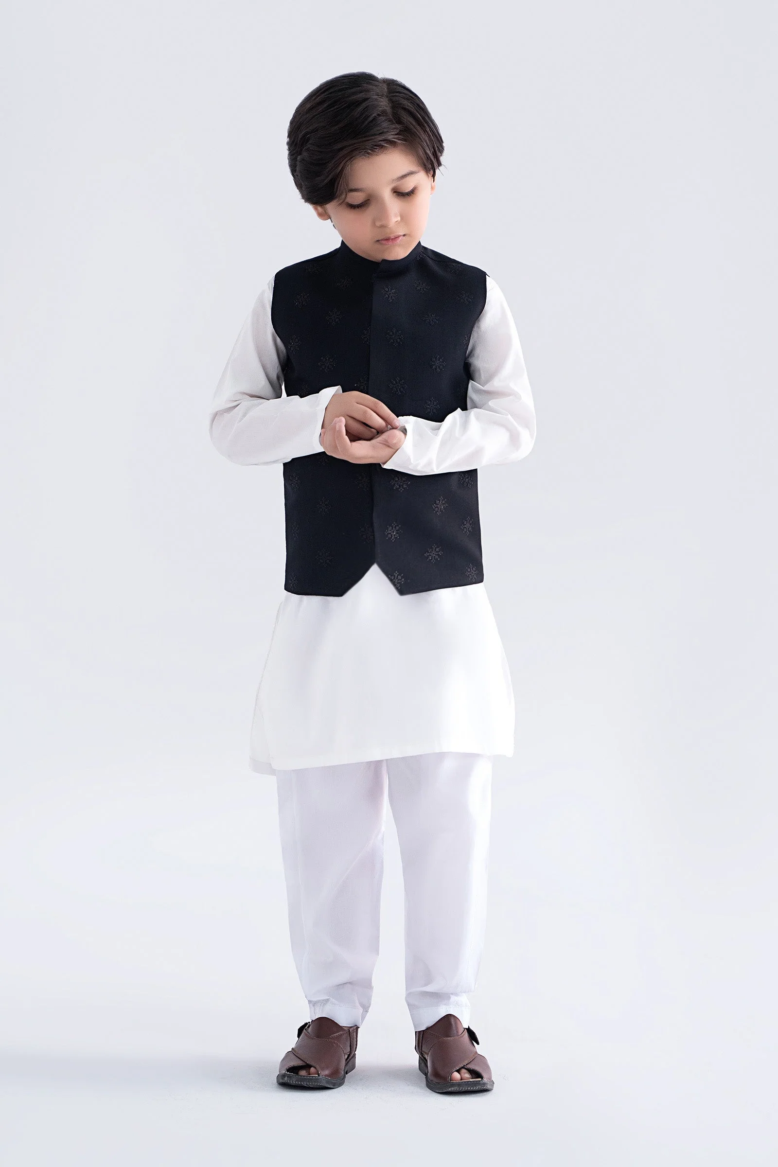 Blended Black Waistcoat - Image 2