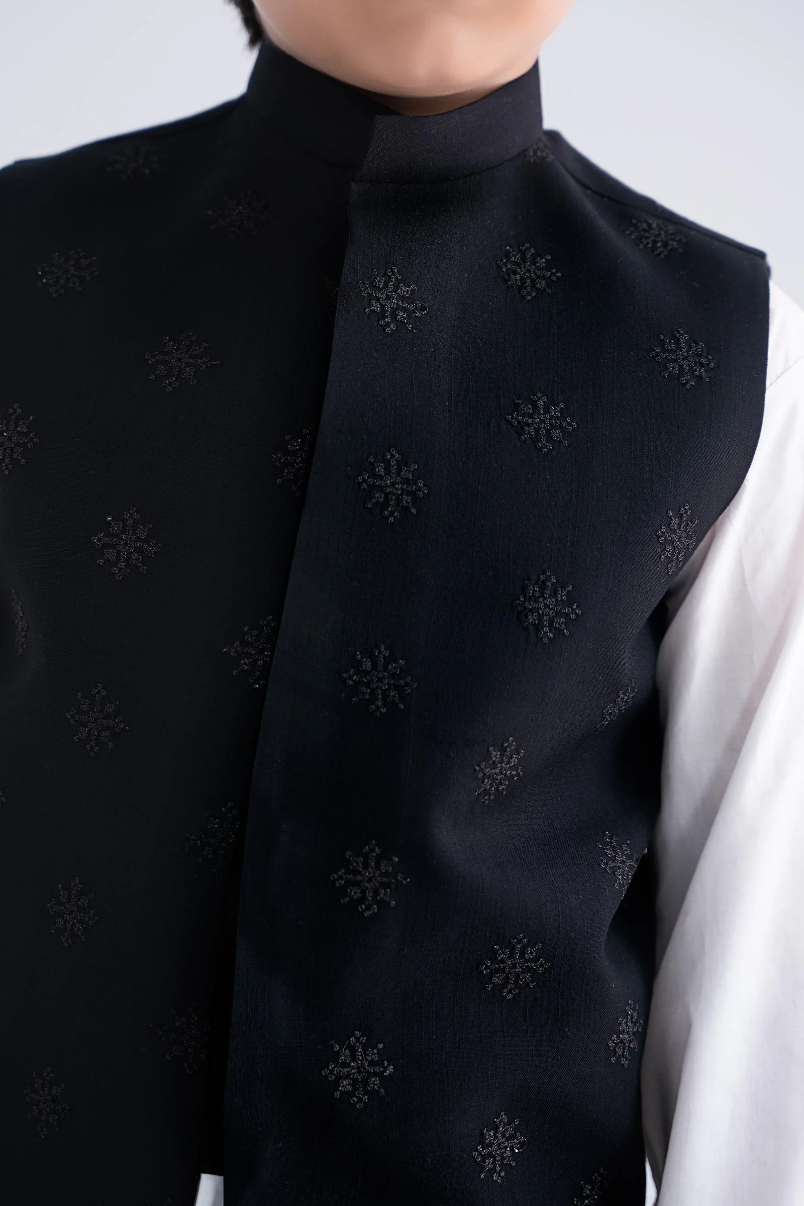 Blended Black Waistcoat - Image 4