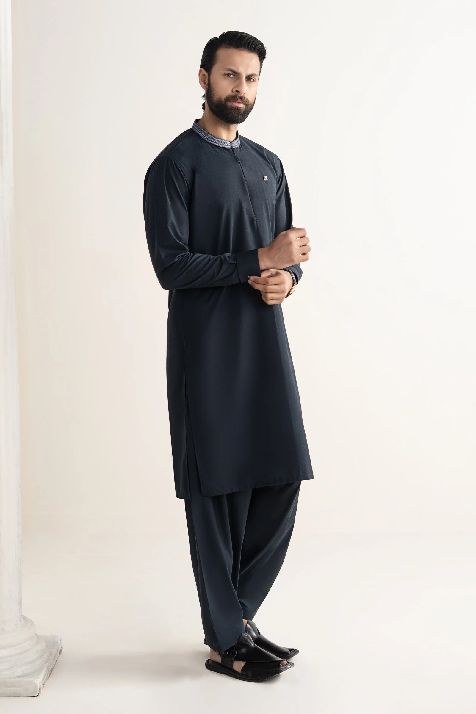 2 Piece Cotton Karandi Suit - Image 5
