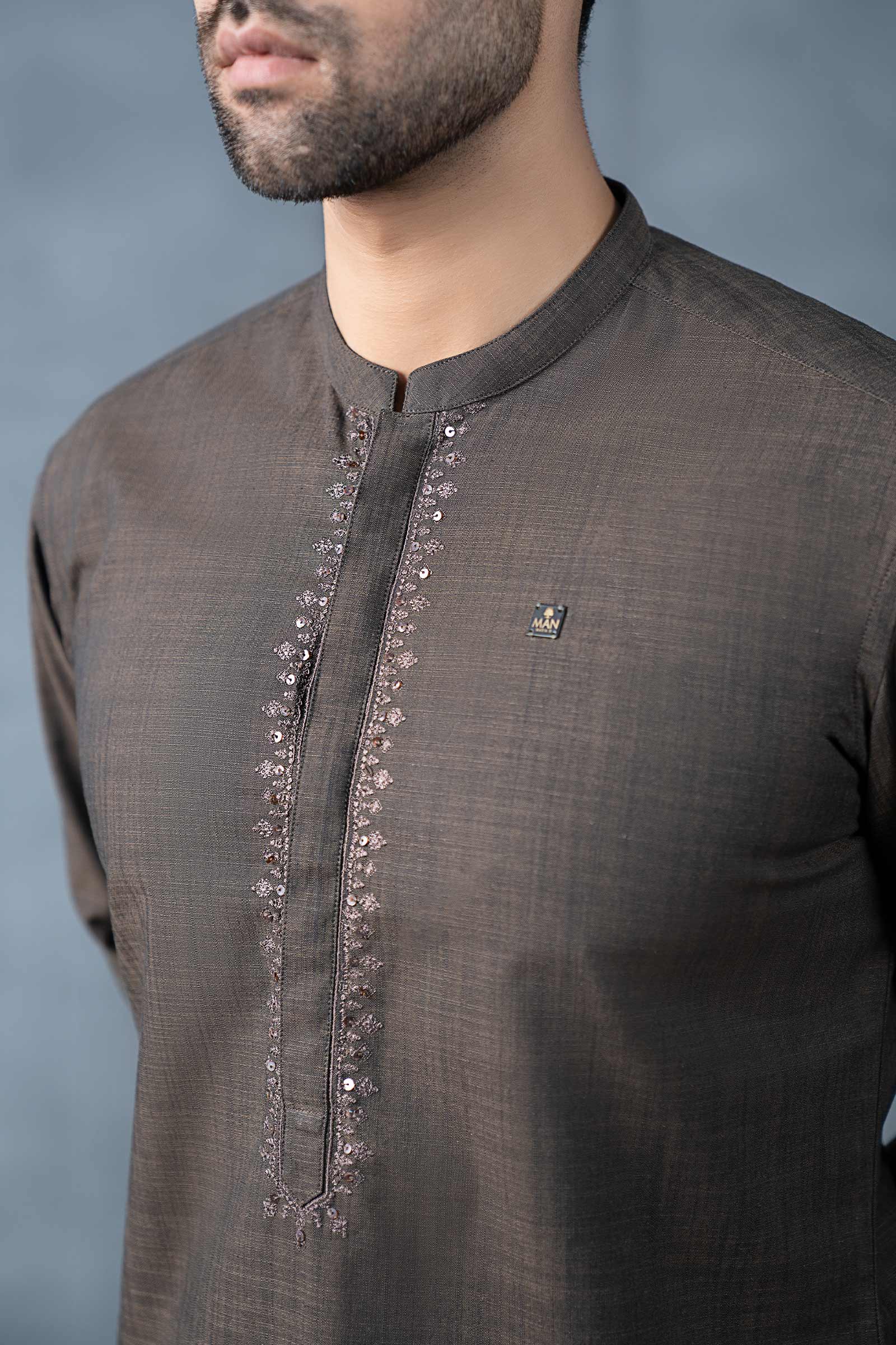 2 Piece Blended Khaddar Suit - Image 3