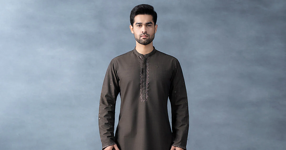 2 Piece Blended Khaddar Suit - Image 7