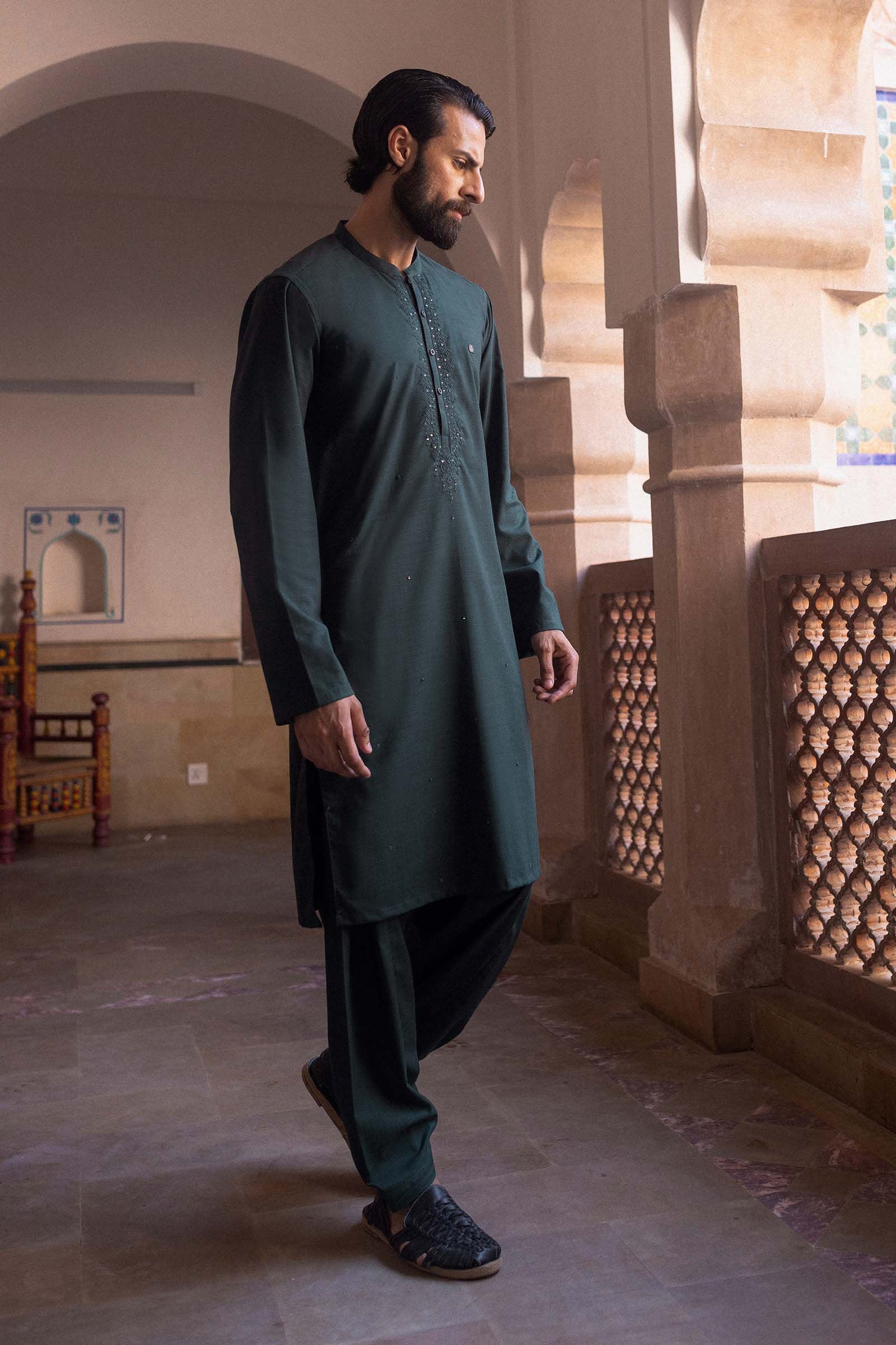 2 Piece Blended Khaddar Suit - Image 5