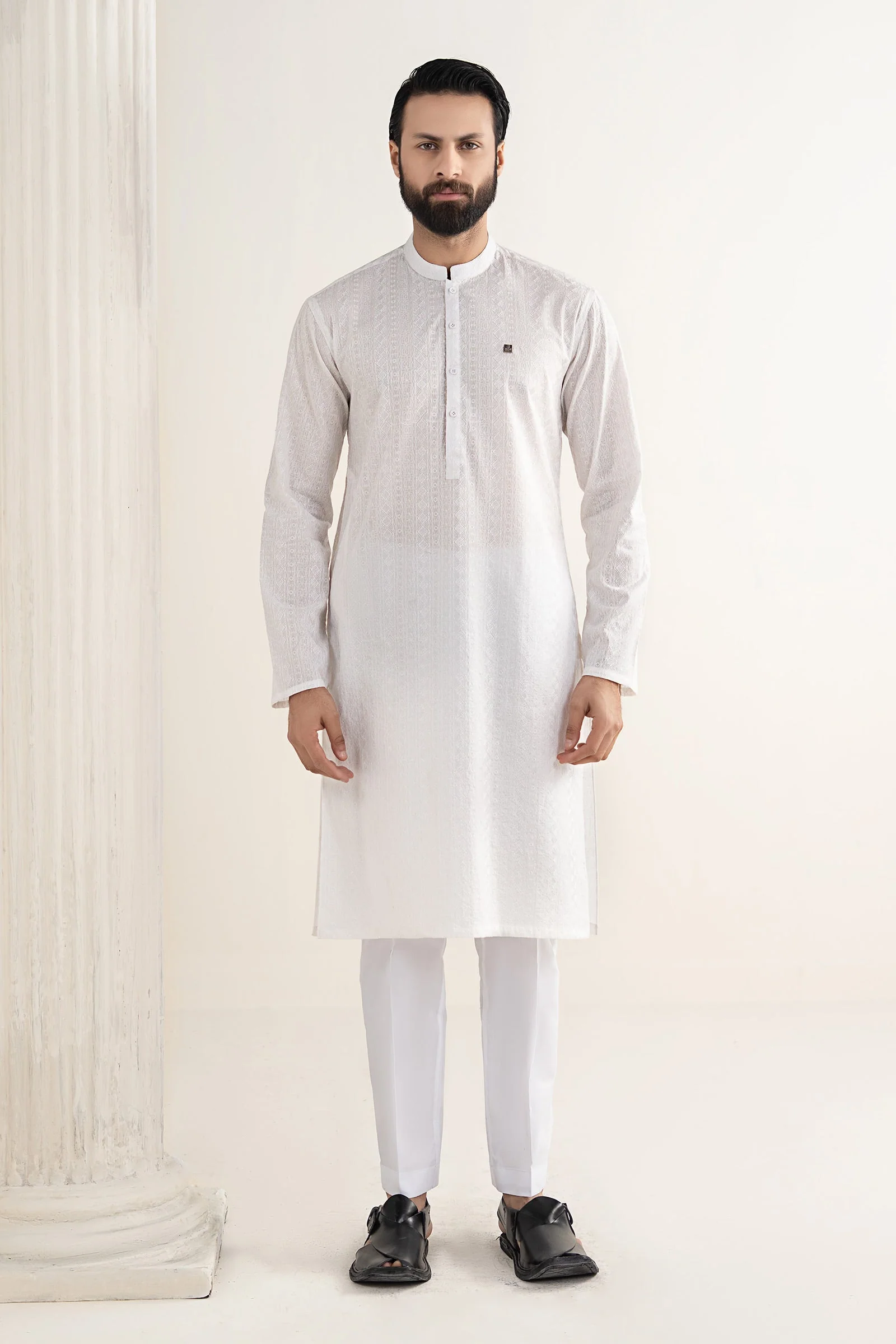 Embroidered Lawn Kurta