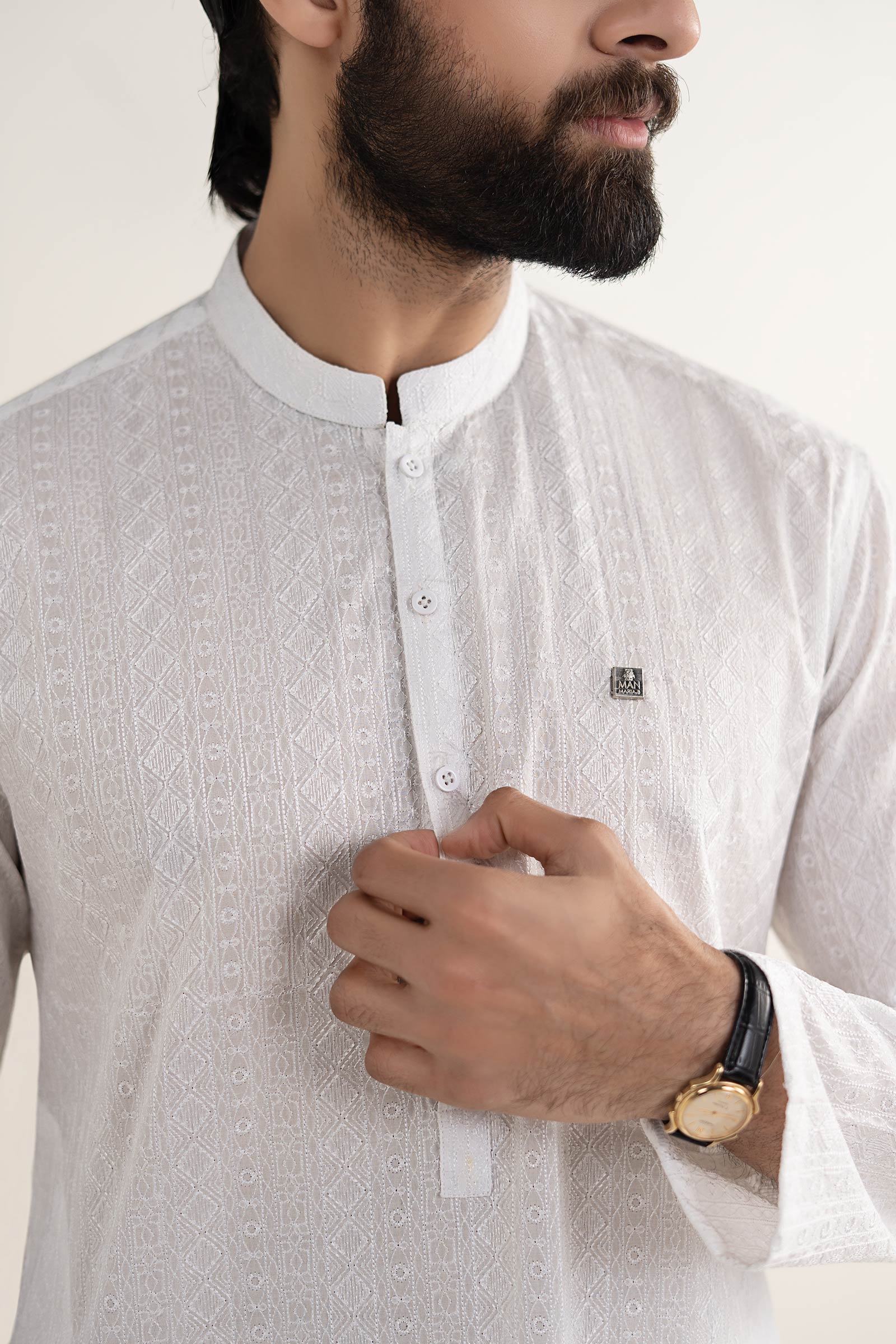 Embroidered Lawn Kurta - Image 4