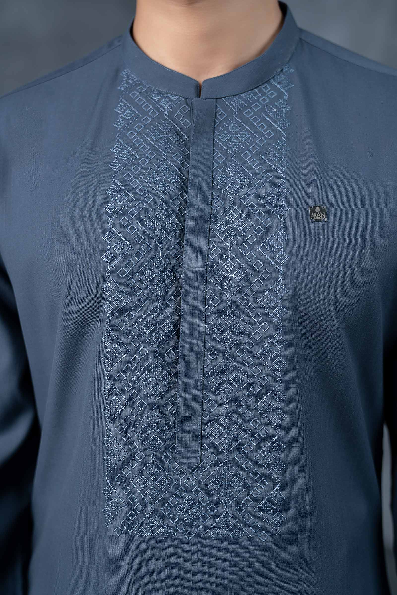 Embroidered Blended Kurta - Image 2