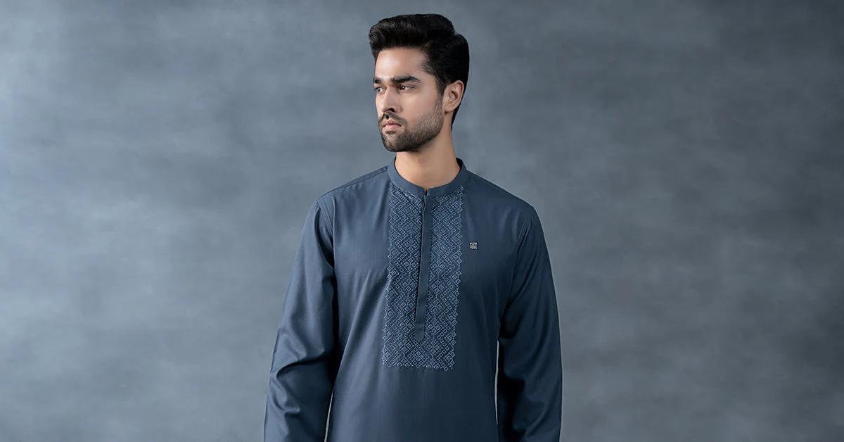 Embroidered Blended Kurta - Image 5