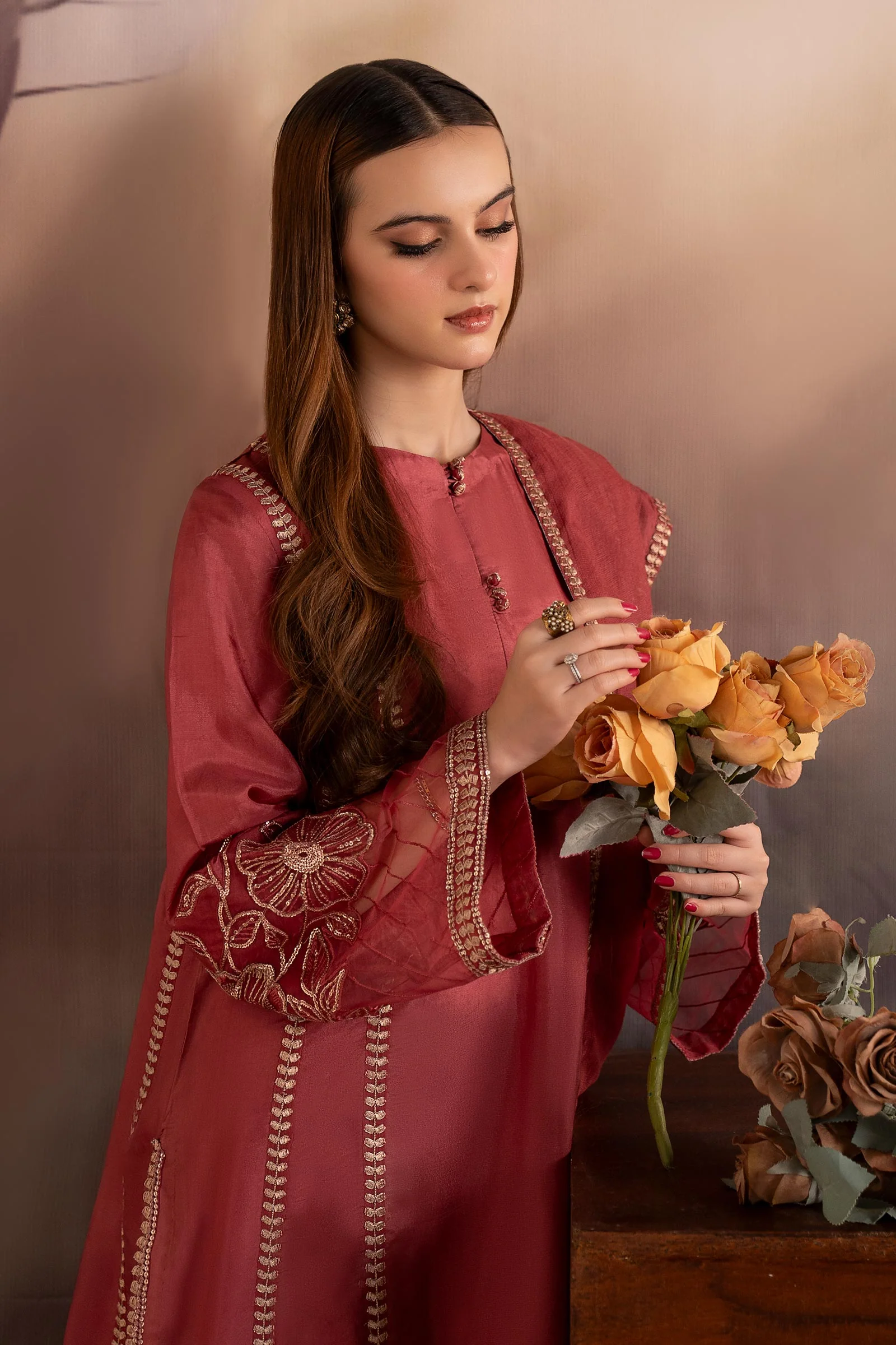 3 Piece Embroidered Tassel Silk Suit - Image 4