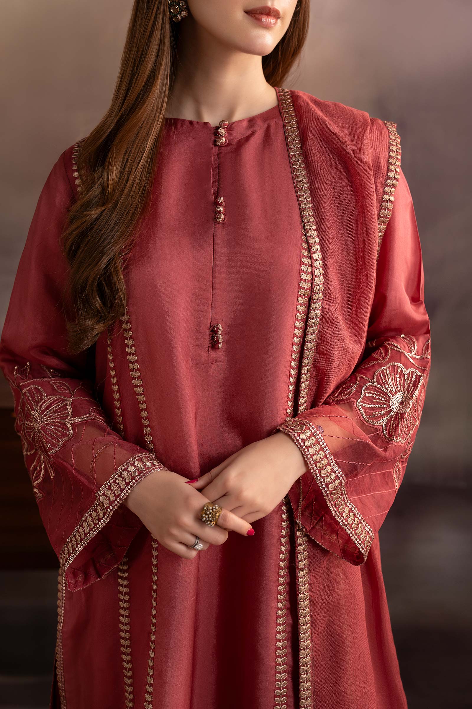 3 Piece Embroidered Tassel Silk Suit - Image 5