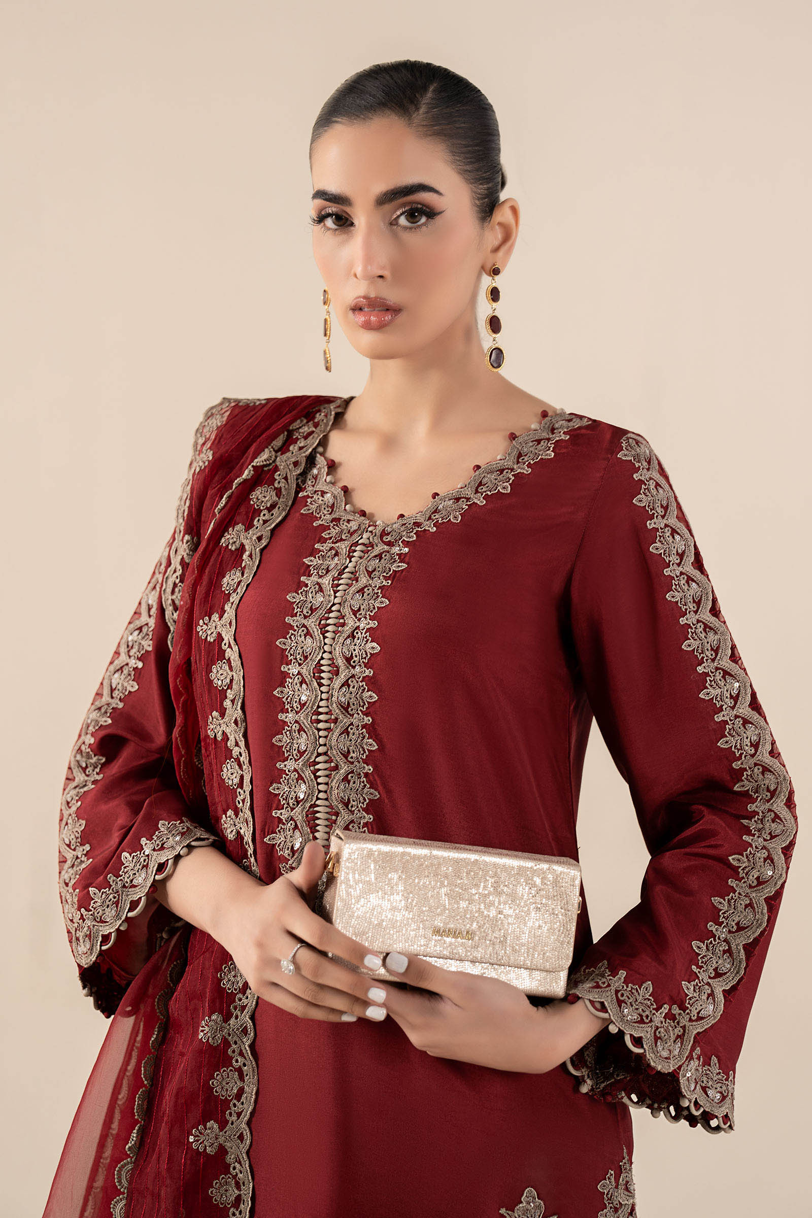 3 Piece Embroidered Tassel Silk Suit - Image 2