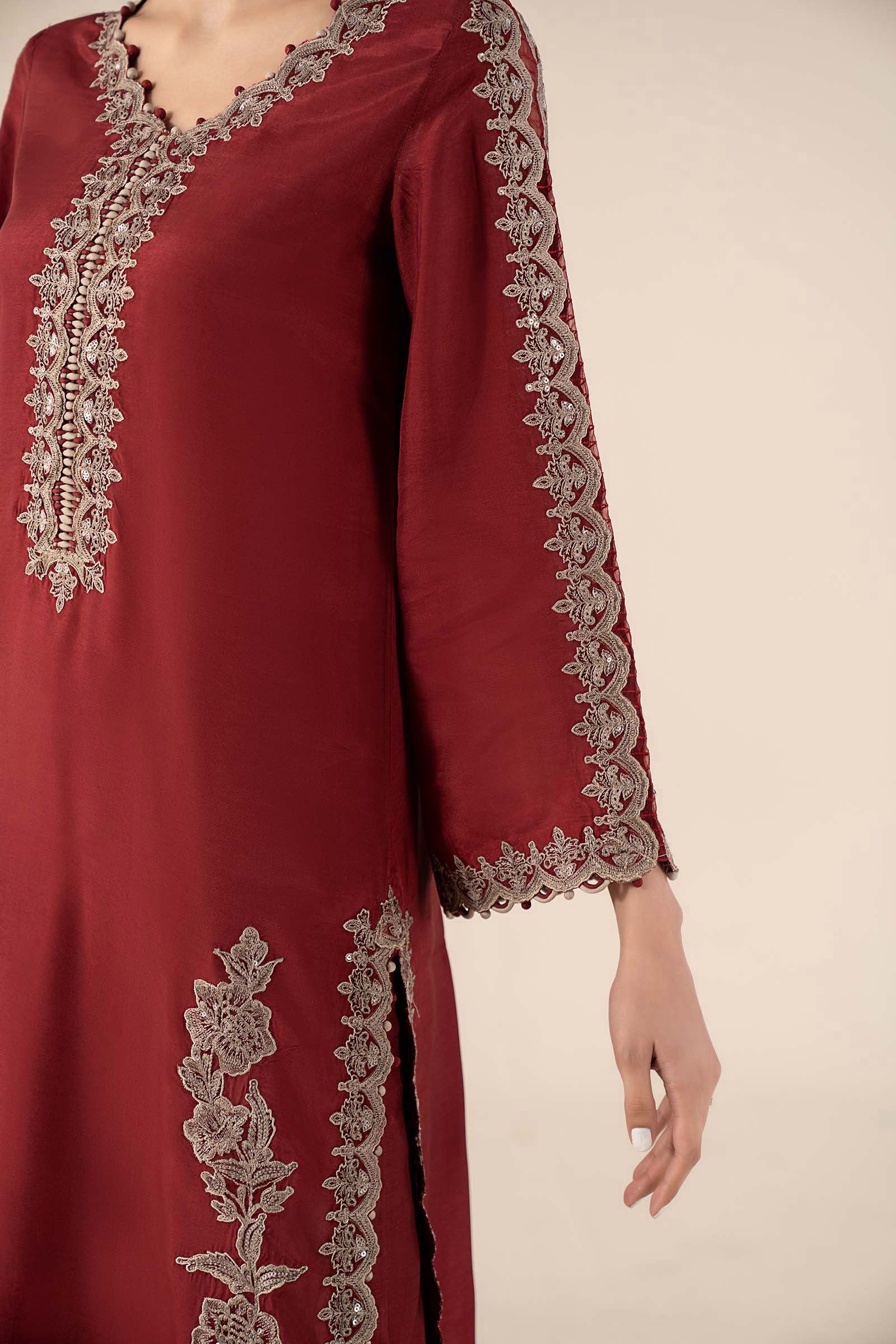 3 Piece Embroidered Tassel Silk Suit - Image 5