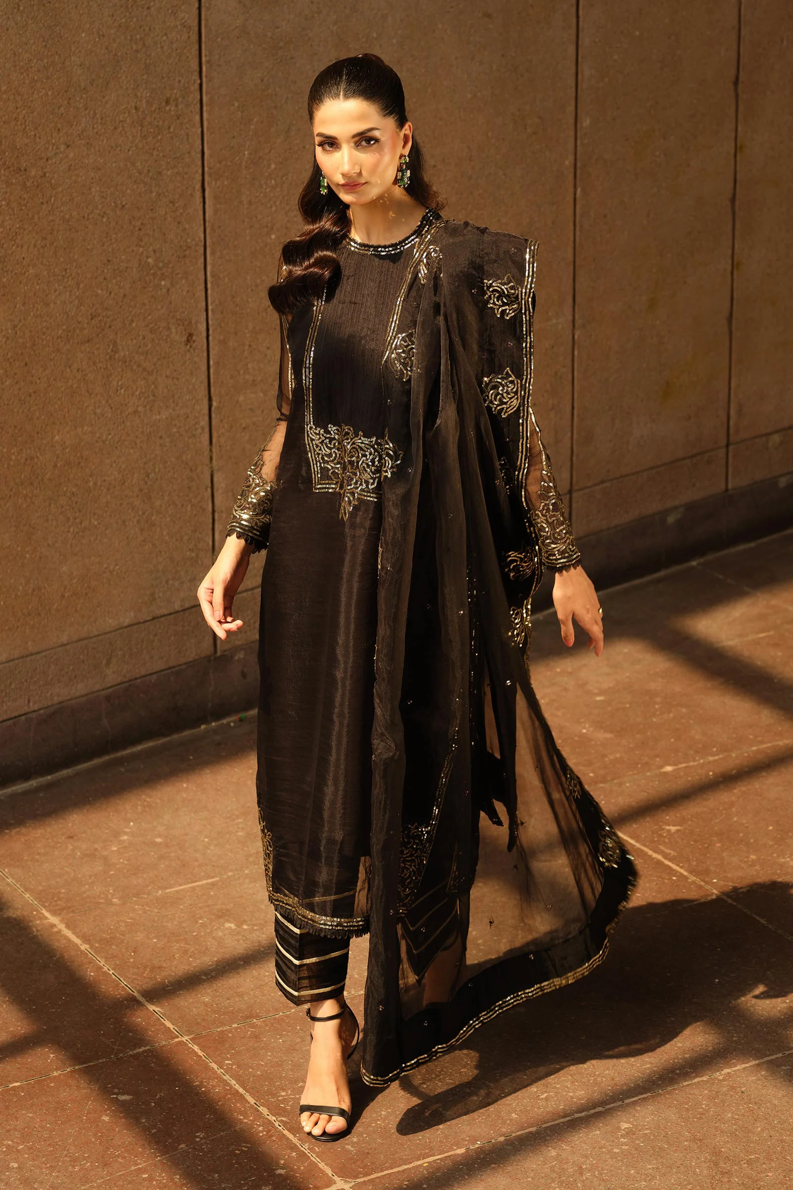 3 Piece Embroidered Organza Suit - Image 5