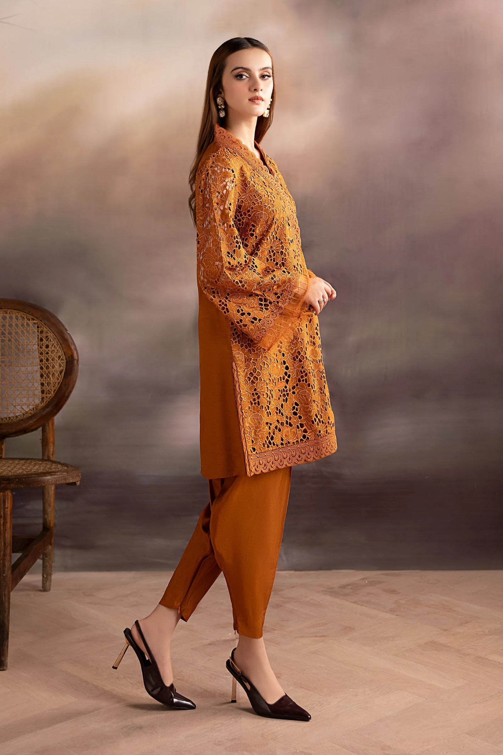 3 Piece Embroidered Bamber Raw Silk Suit - Image 7