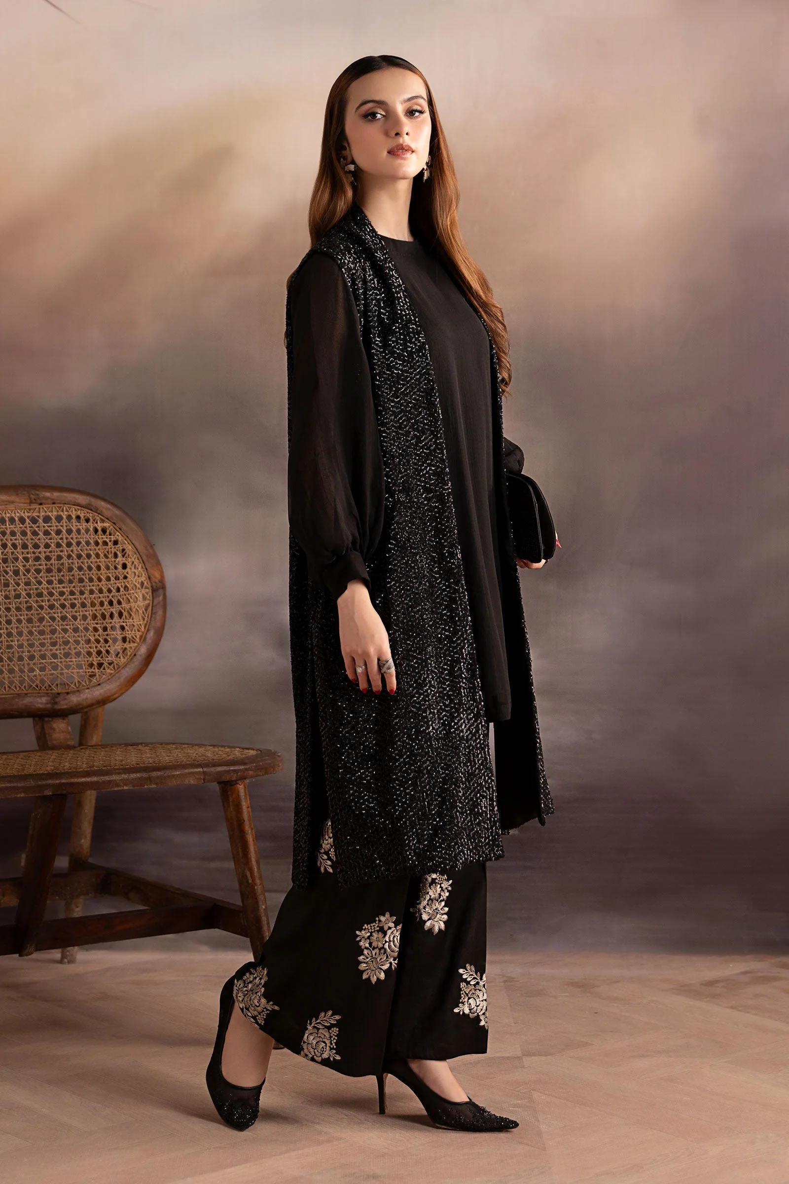 3 Piece Embroidered Raw Silk Suit - Image 7