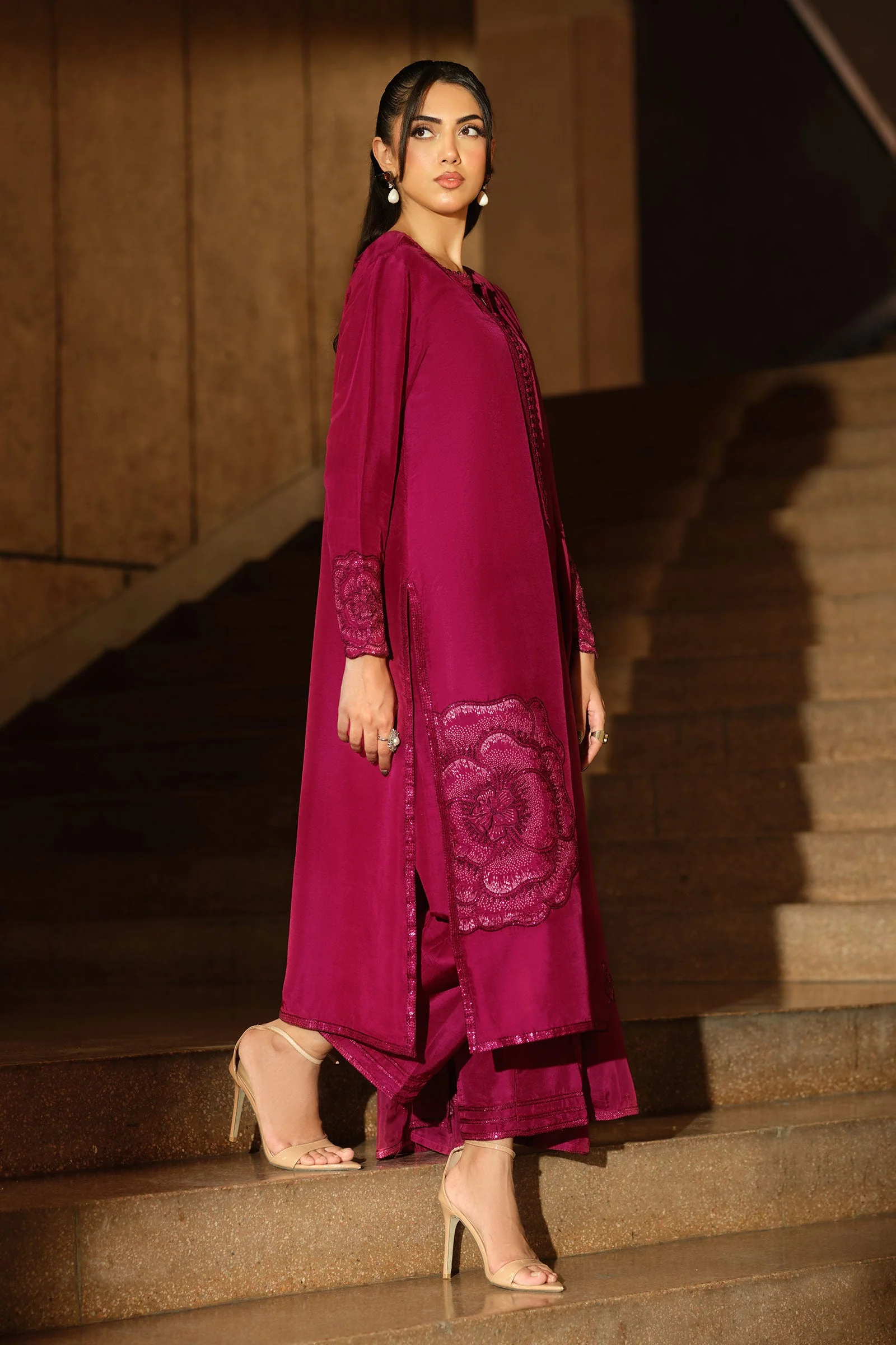 3 Piece Embroidered Tissue Silk Suit - Image 7
