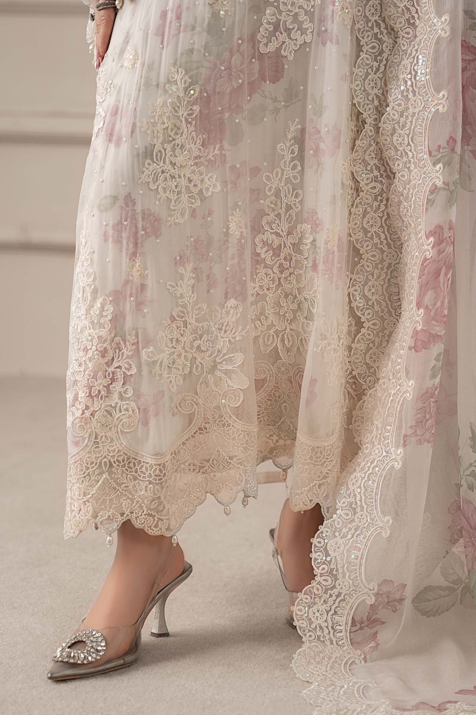 3 Piece Embroidered Chiffon Suit | MCS-25-101 - Image 5