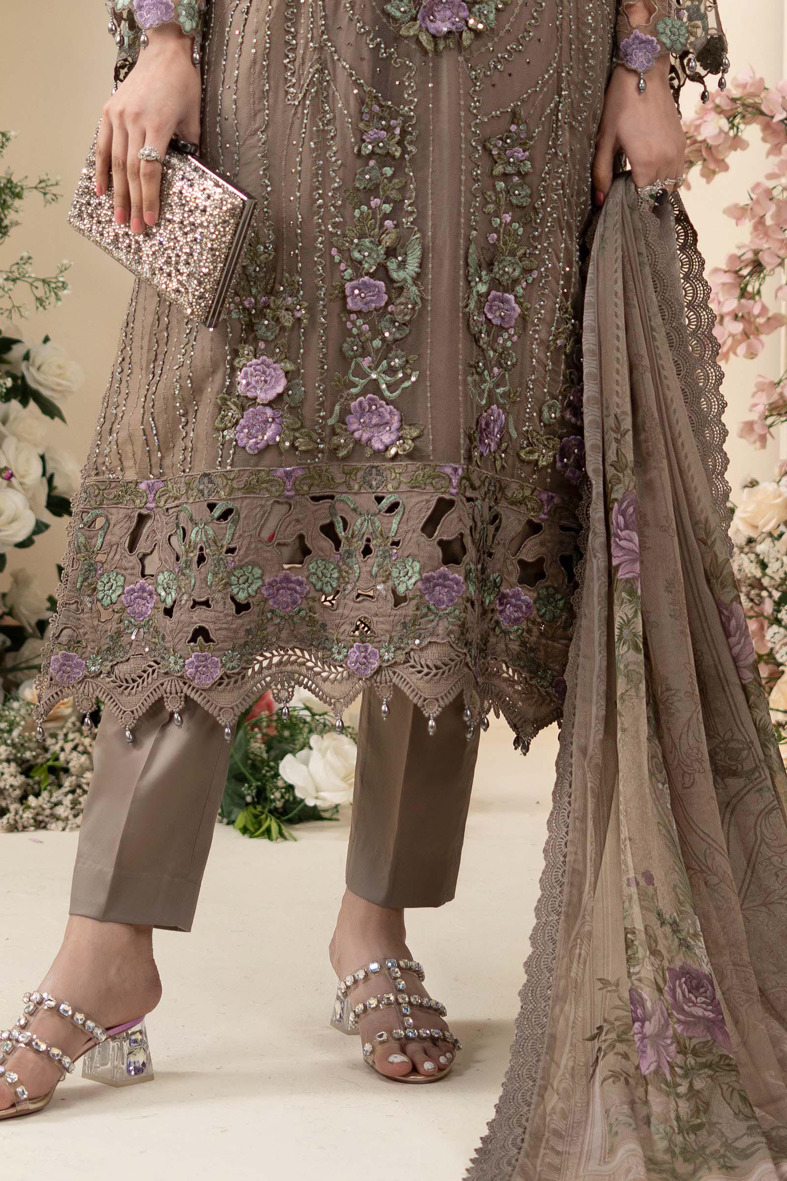 3 Piece Embroidered Chiffon Suit - Image 7