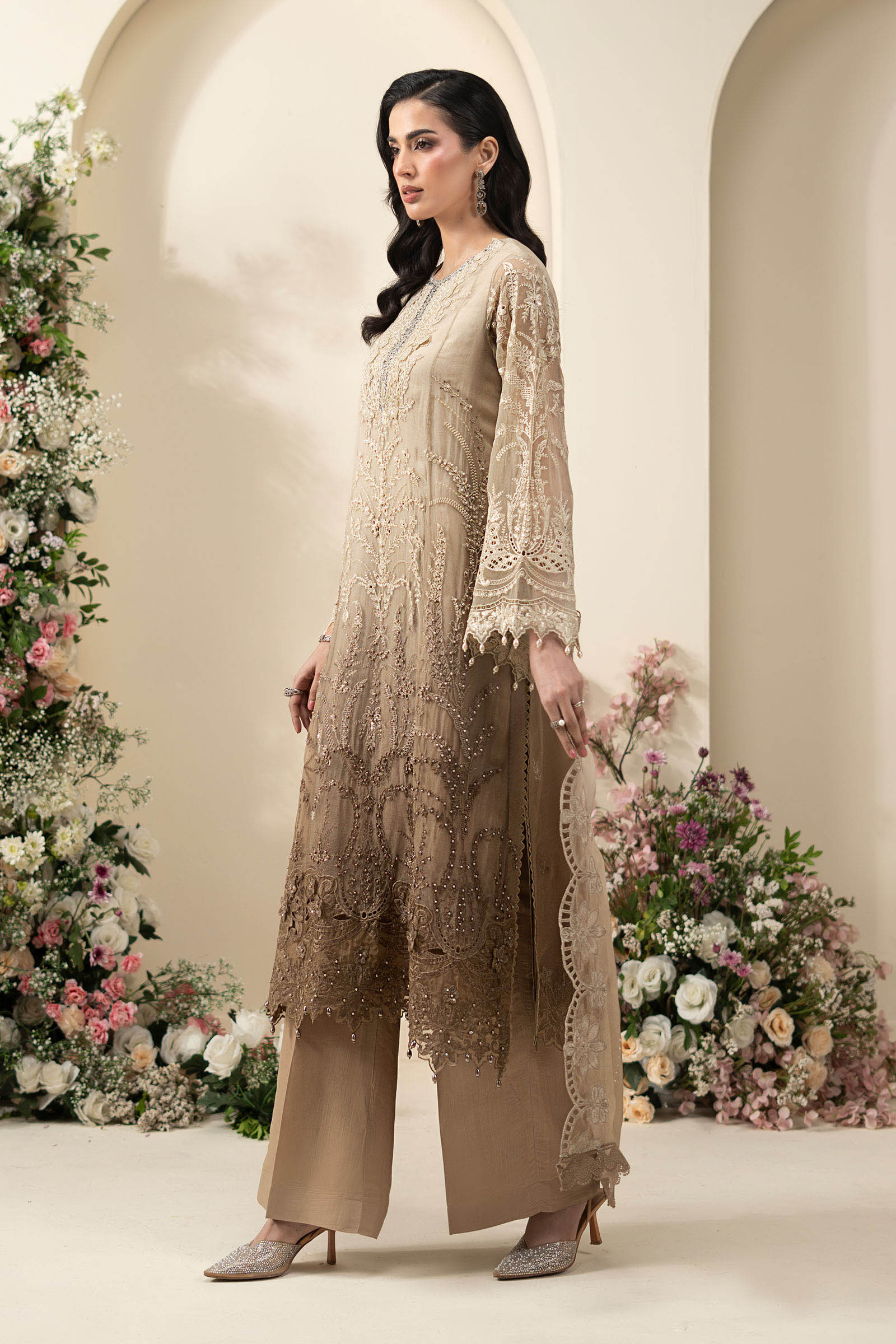 3 Piece Embroidered Chiffon Suit - Image 5