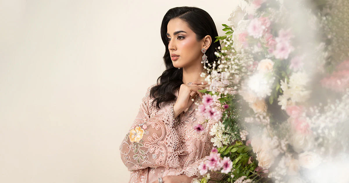 3 Piece Embroidered Chiffon Suit - Image 11