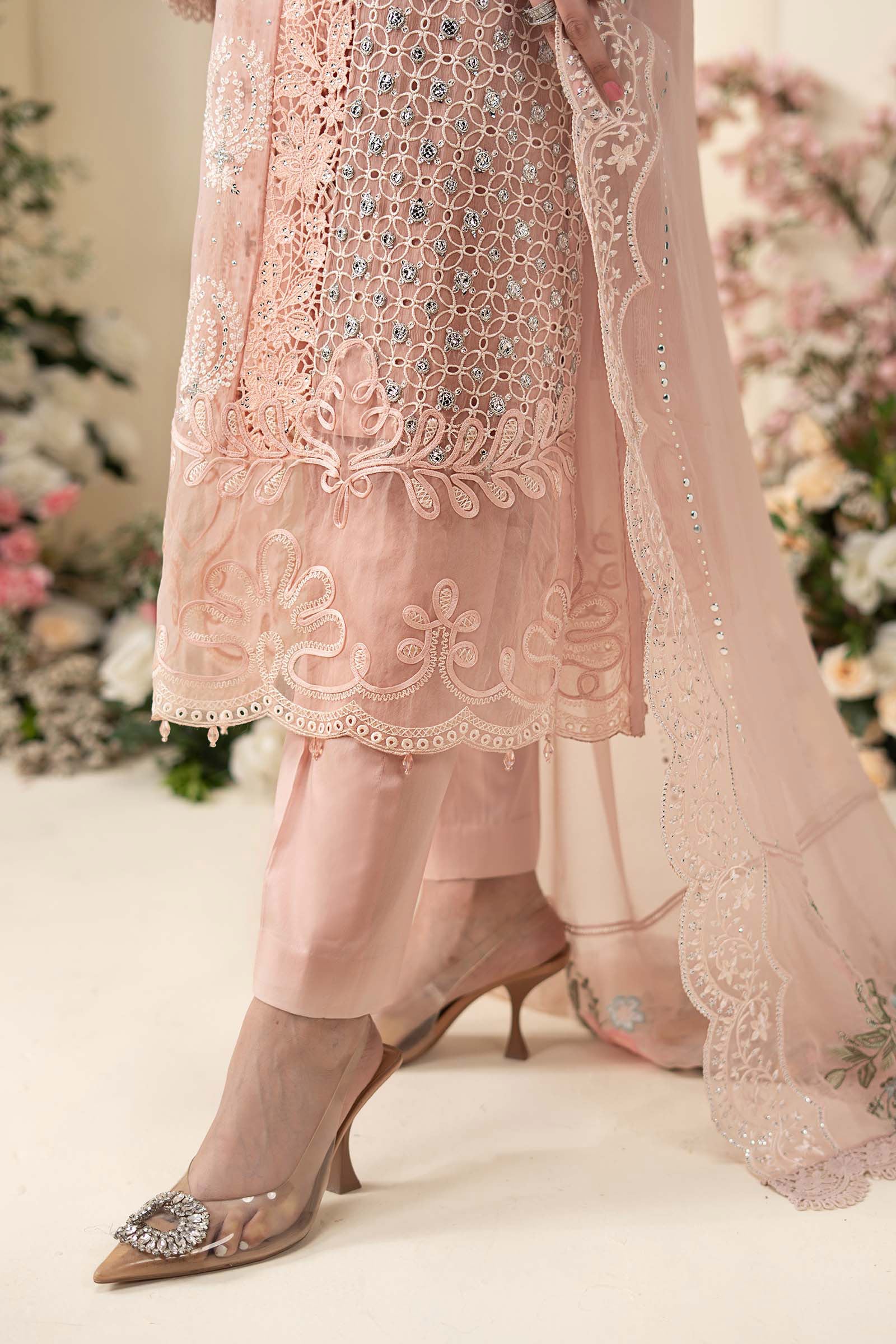 3 Piece Embroidered Chiffon Suit - Image 7