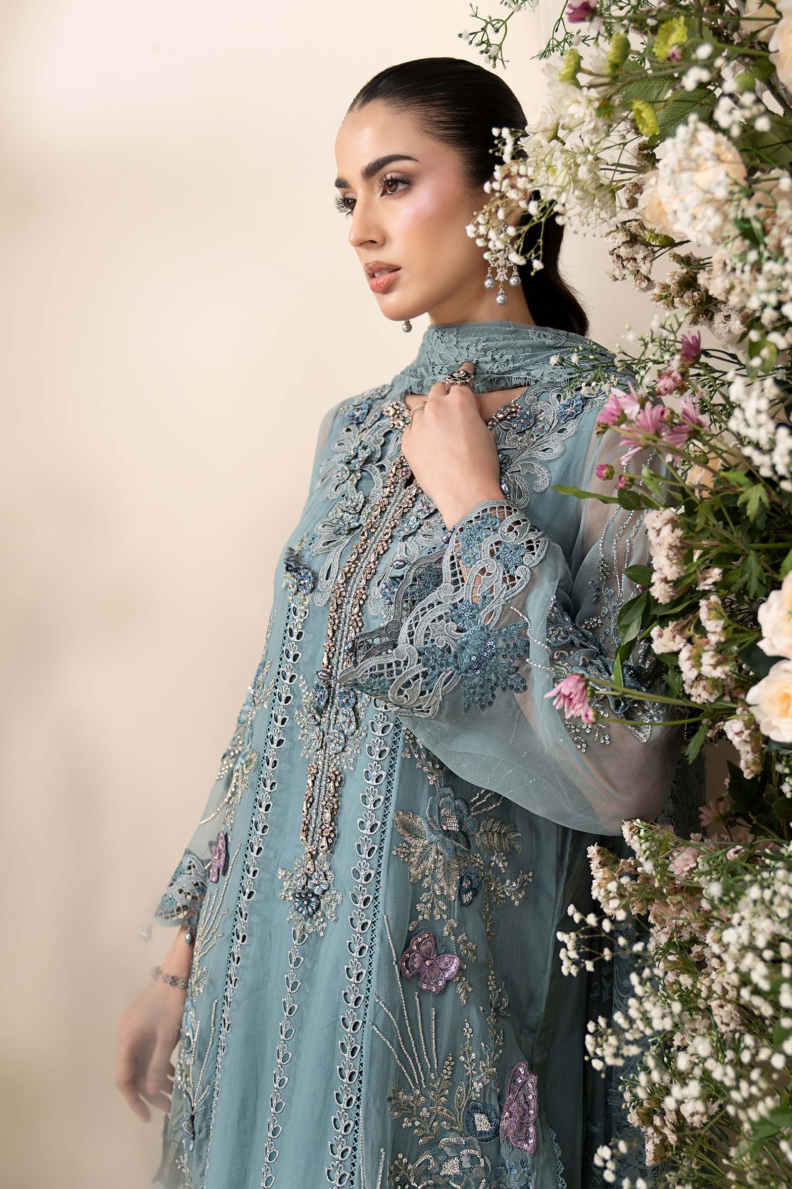3 Piece Embroidered Chiffon Suit - Image 2