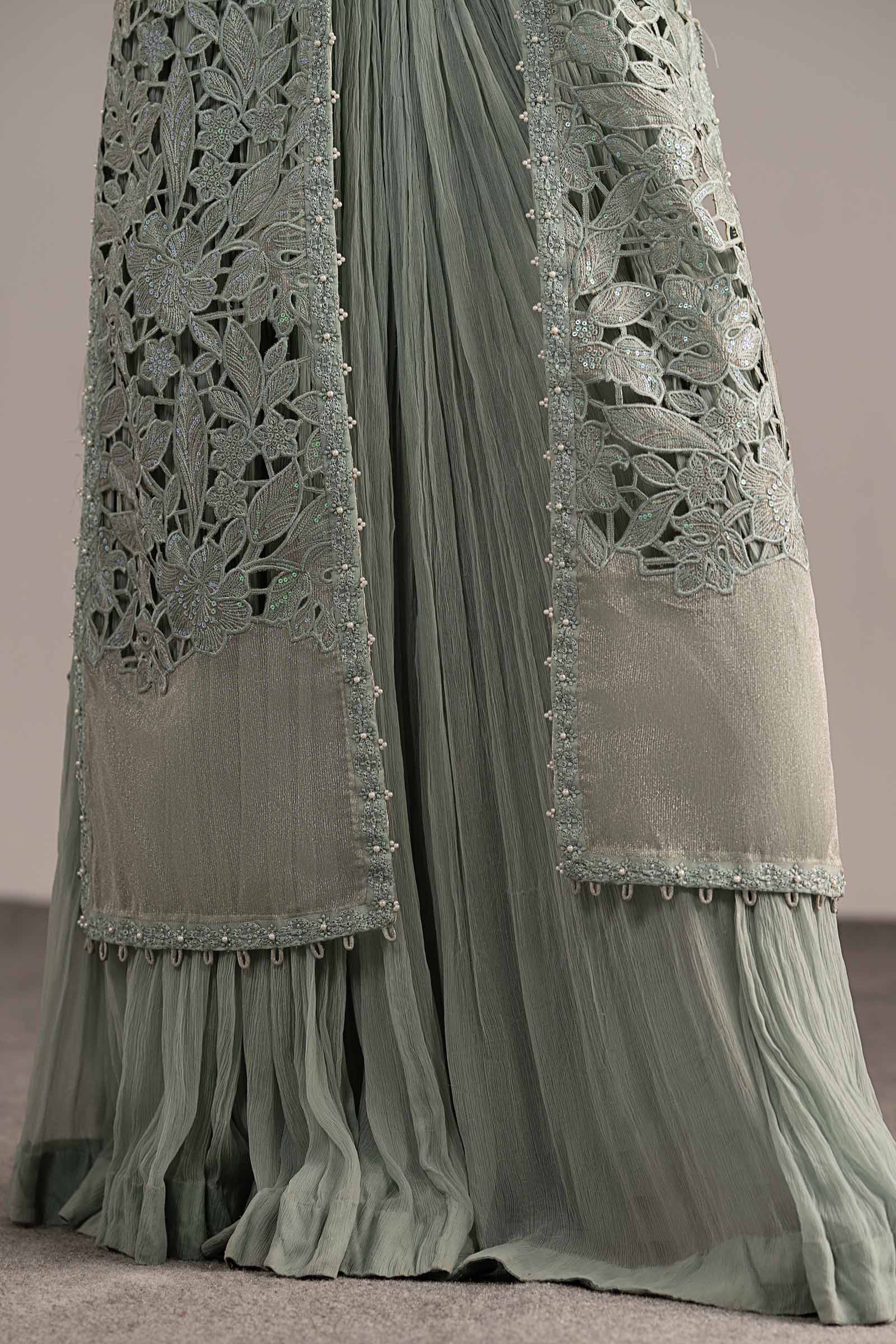 3 Piece Embroidered Zari Organza Suit - Image 7