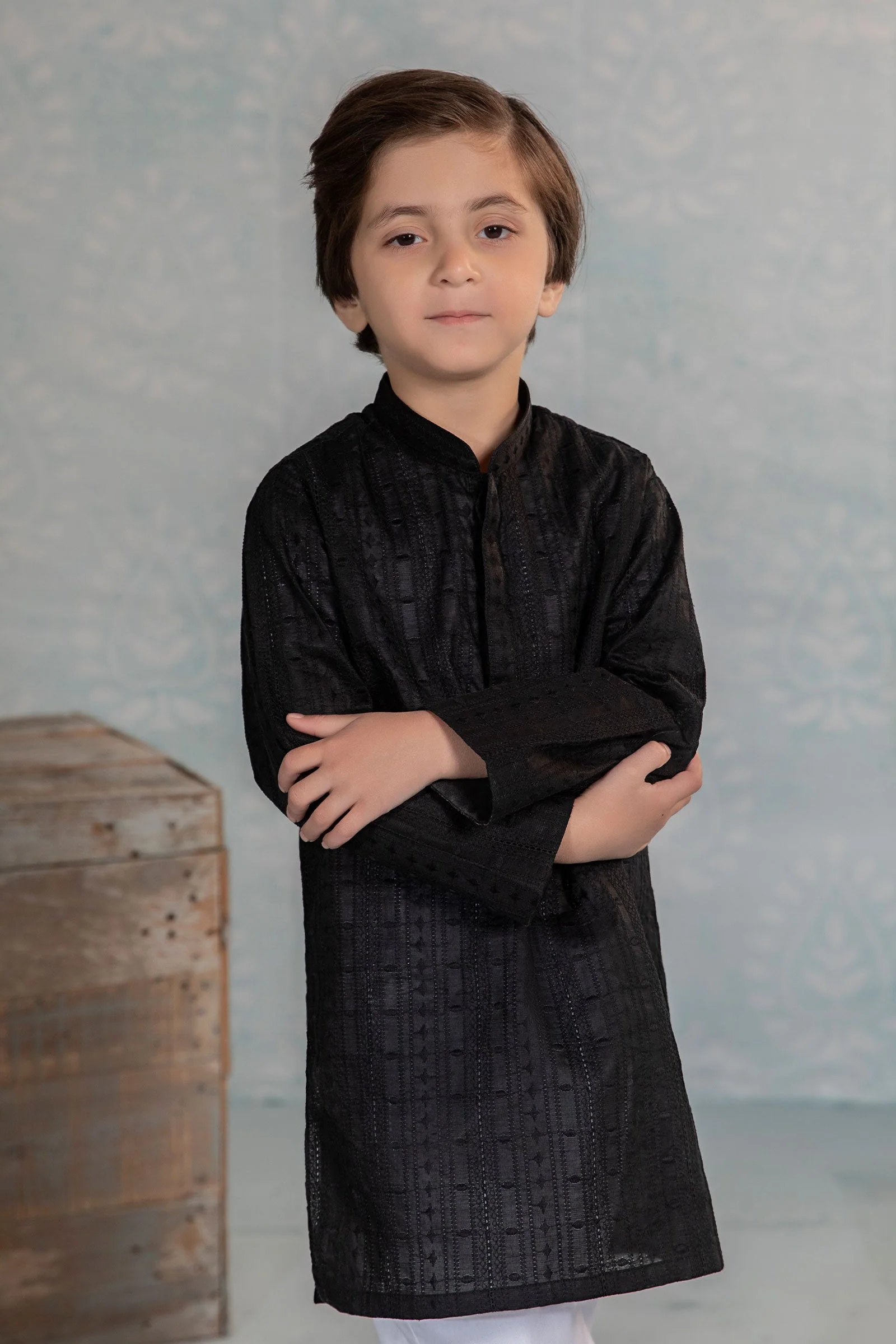 Embroidered Cotton Kurta - Image 4