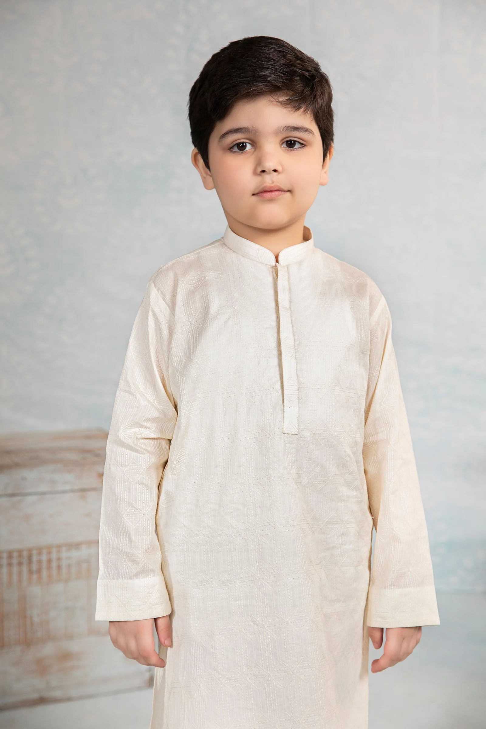 Embroidered Cotton Kurta - Image 3