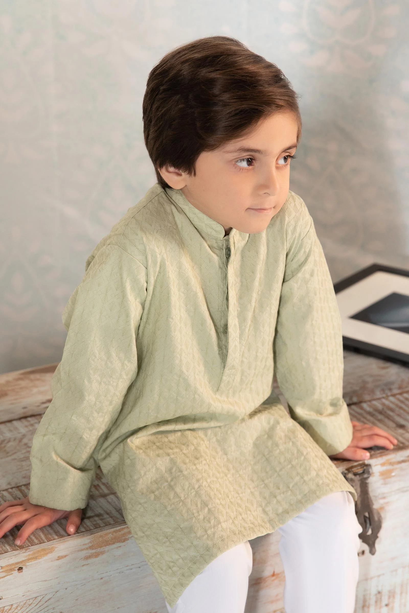 Embroidered Cotton Kurta - Image 6