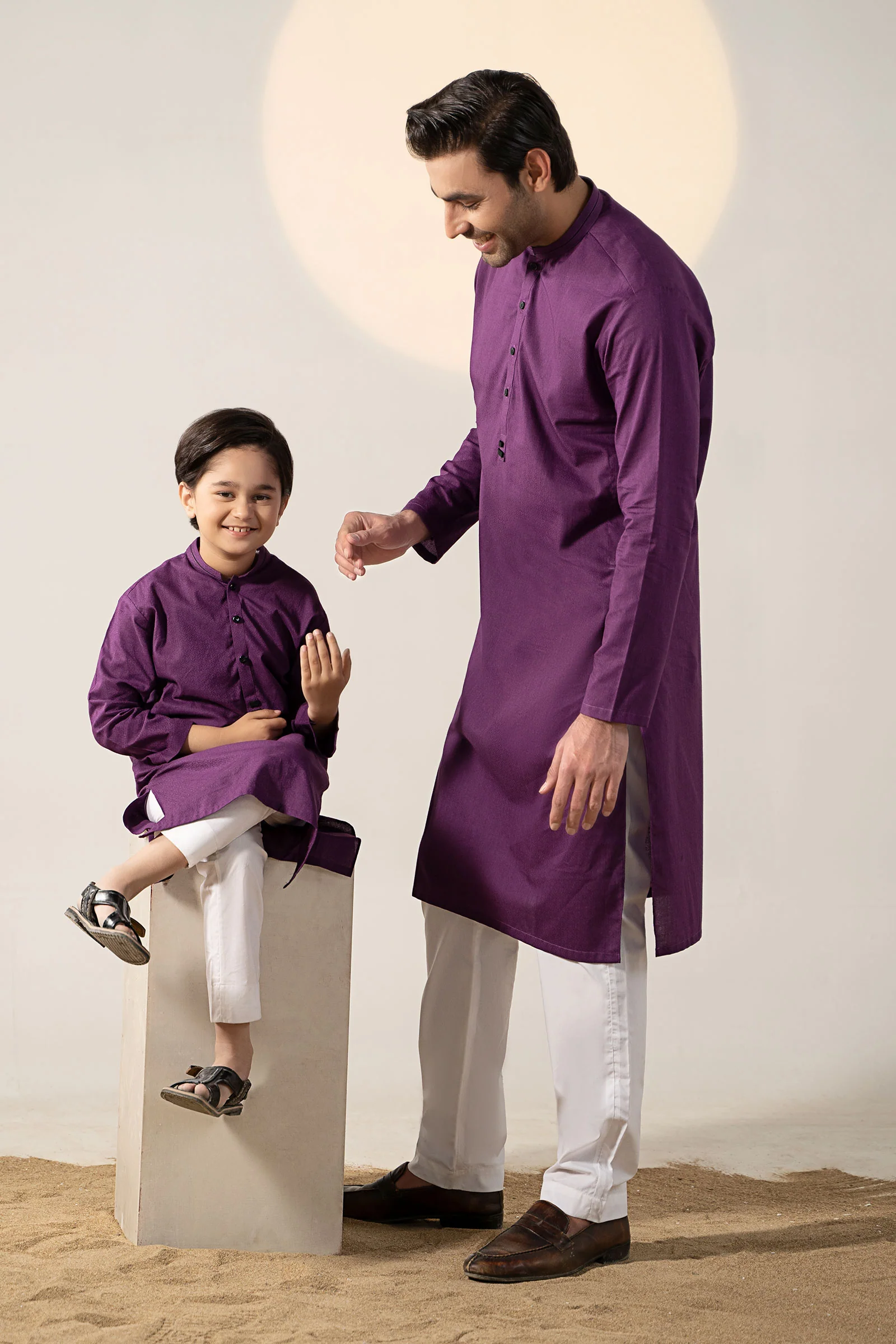 Dyed Dobby Kurta - Image 2