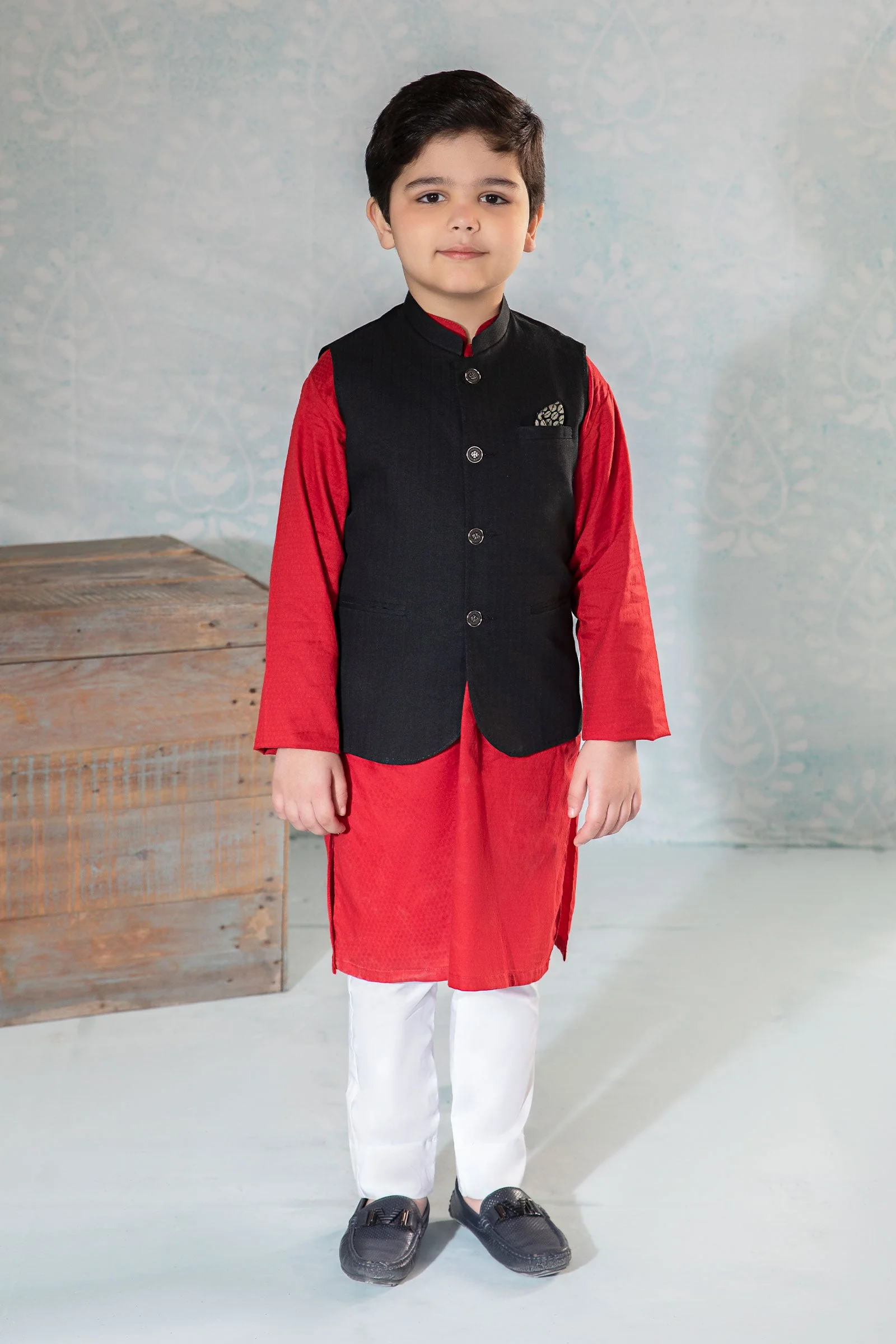 Black Waistcoat - Image 2