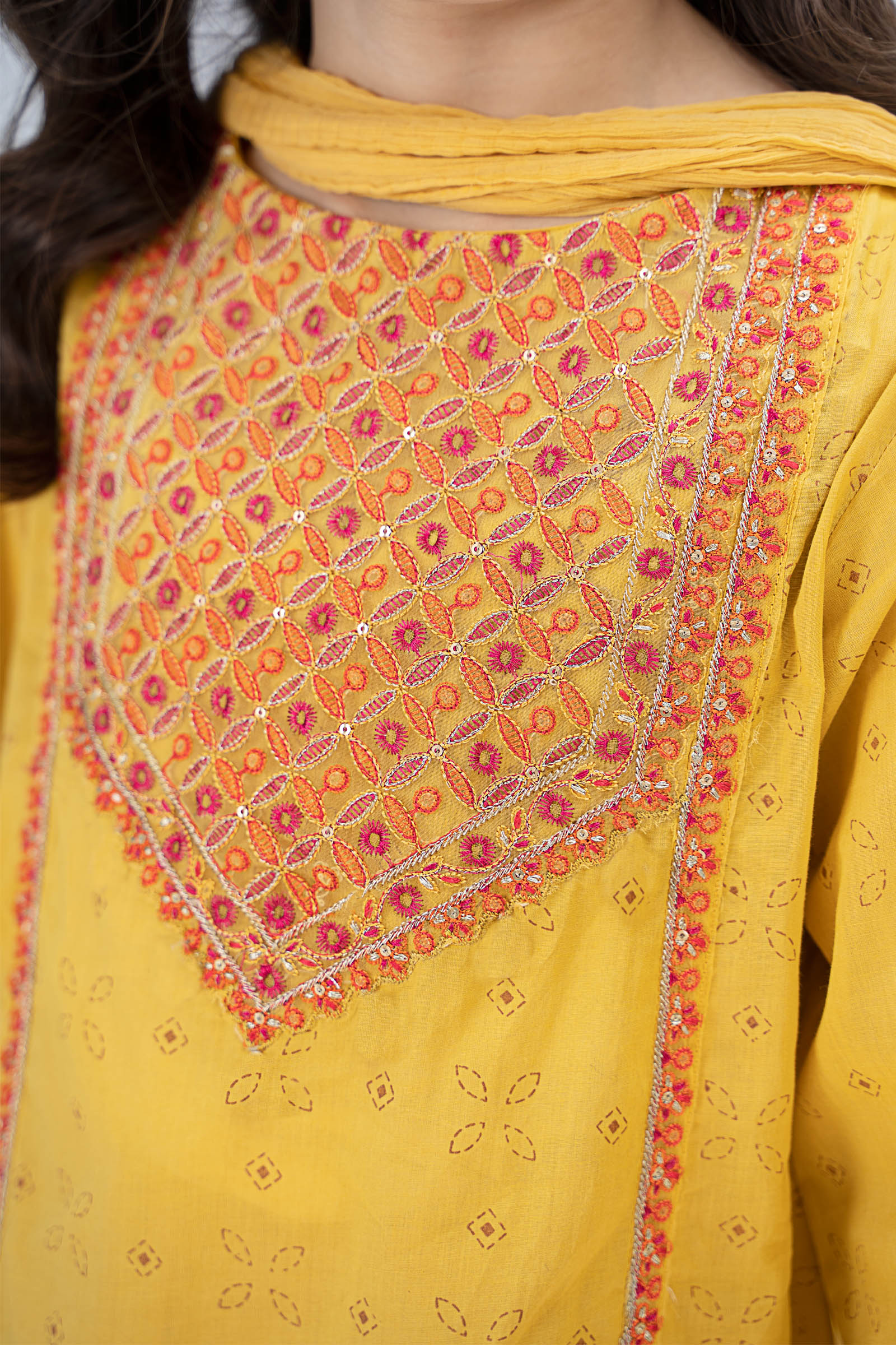 Suit Yellow MKD-EA23-22 - Image 3
