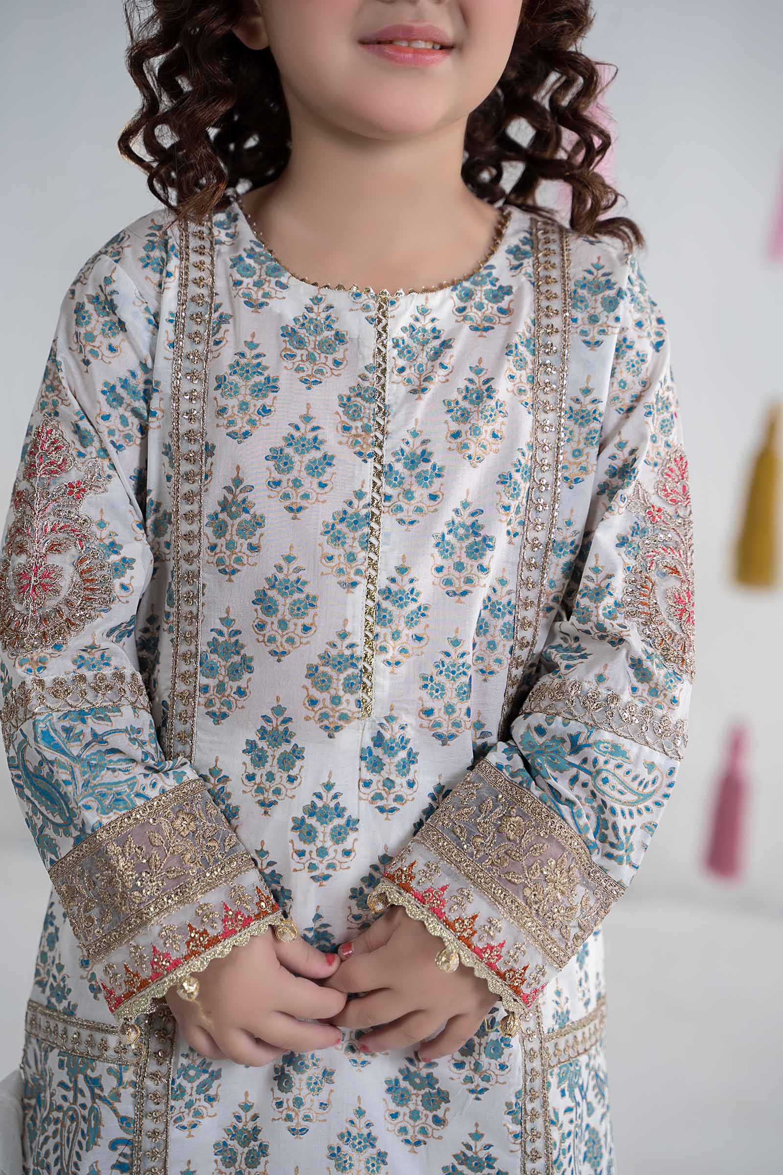 3 Piece Printed Lawn Suit - Image 6