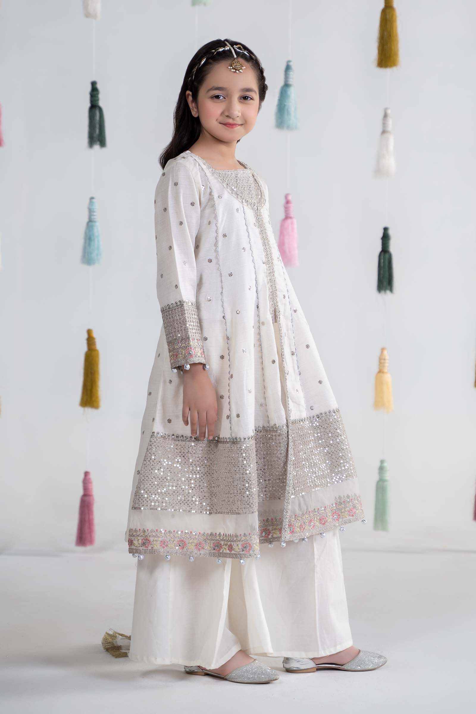 3 Piece Embroidered Lawn Suit - Image 6