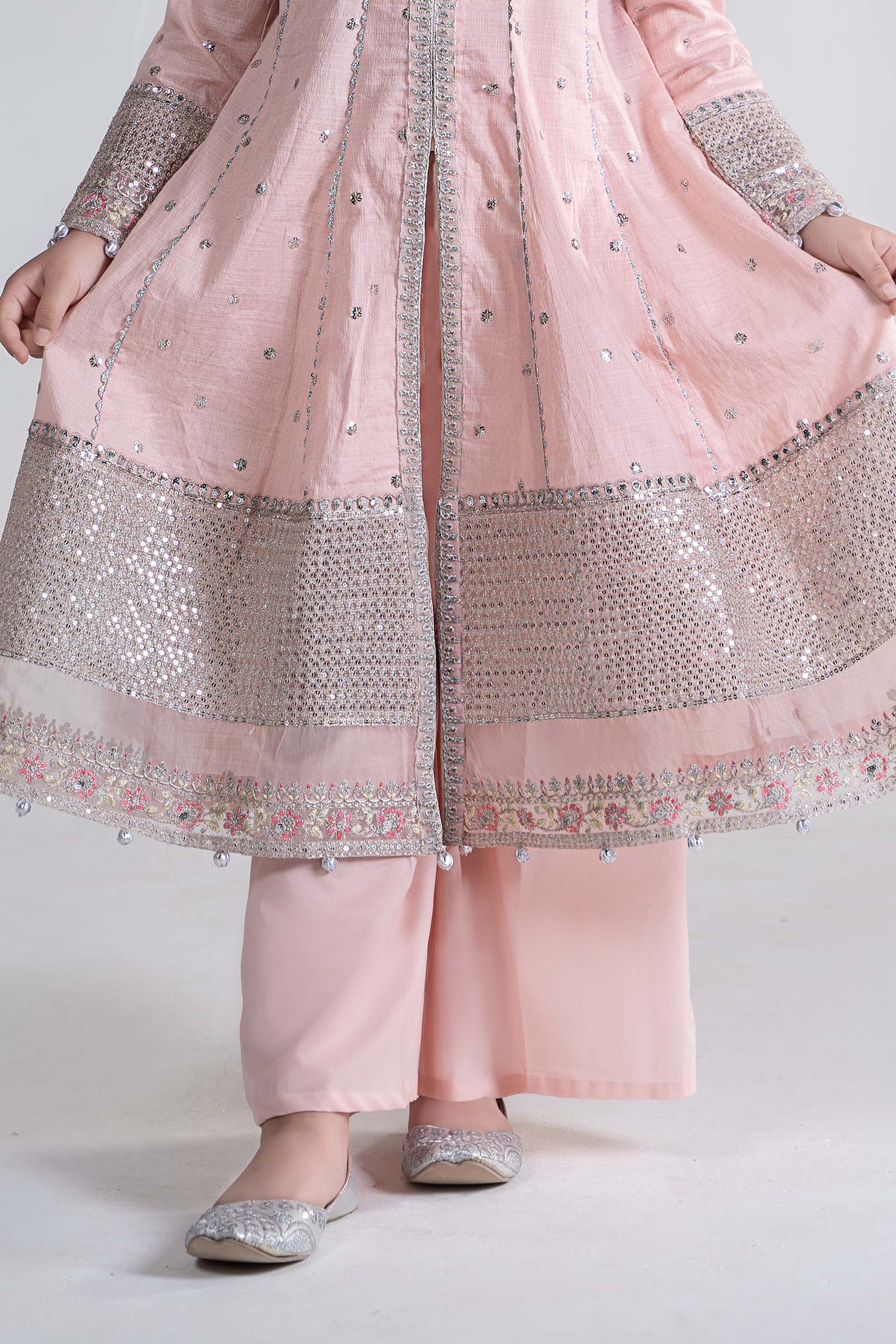 3 Piece Embroidered Lawn Suit - Image 4