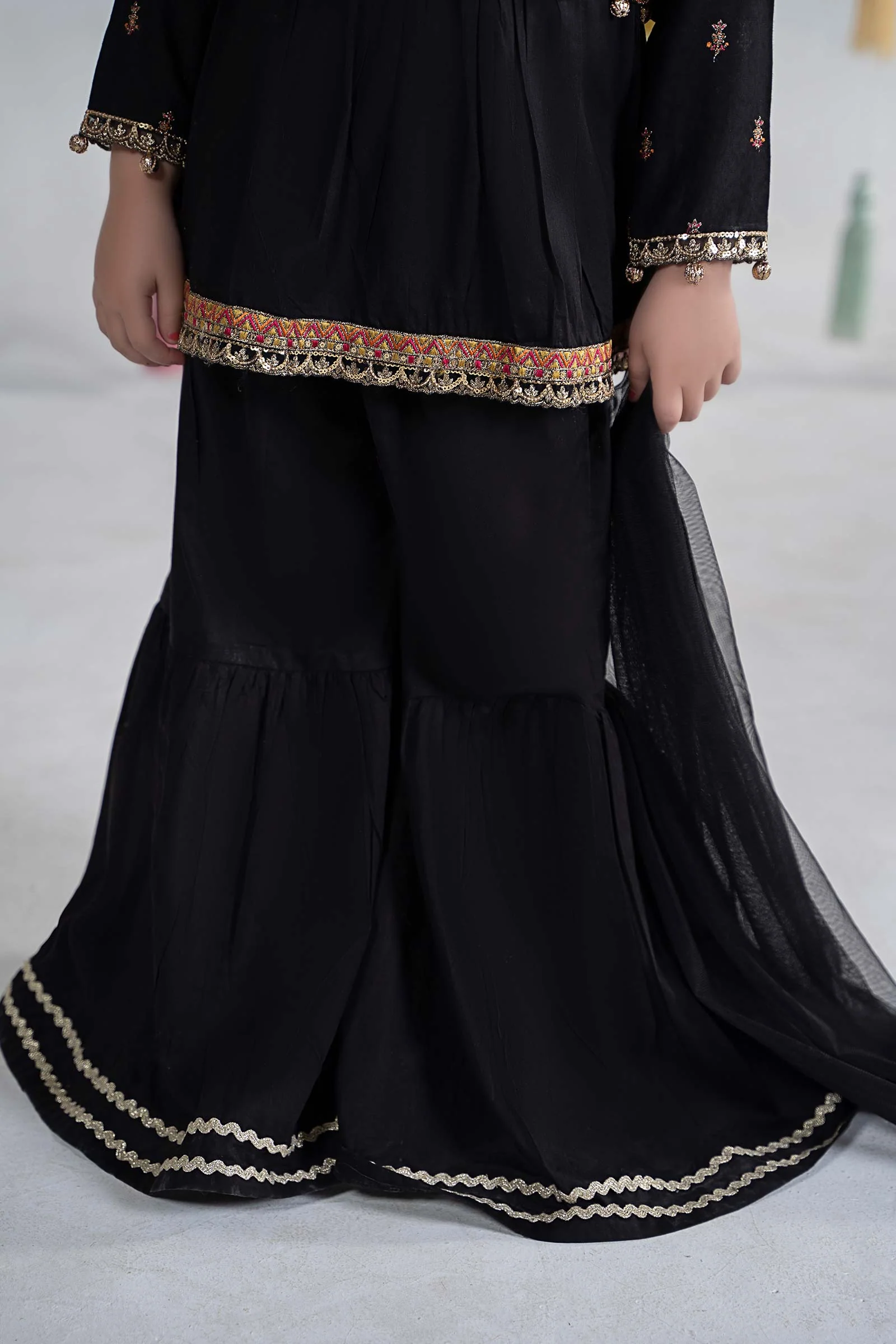 3 Piece Dyed Lawn Suit - Image 5