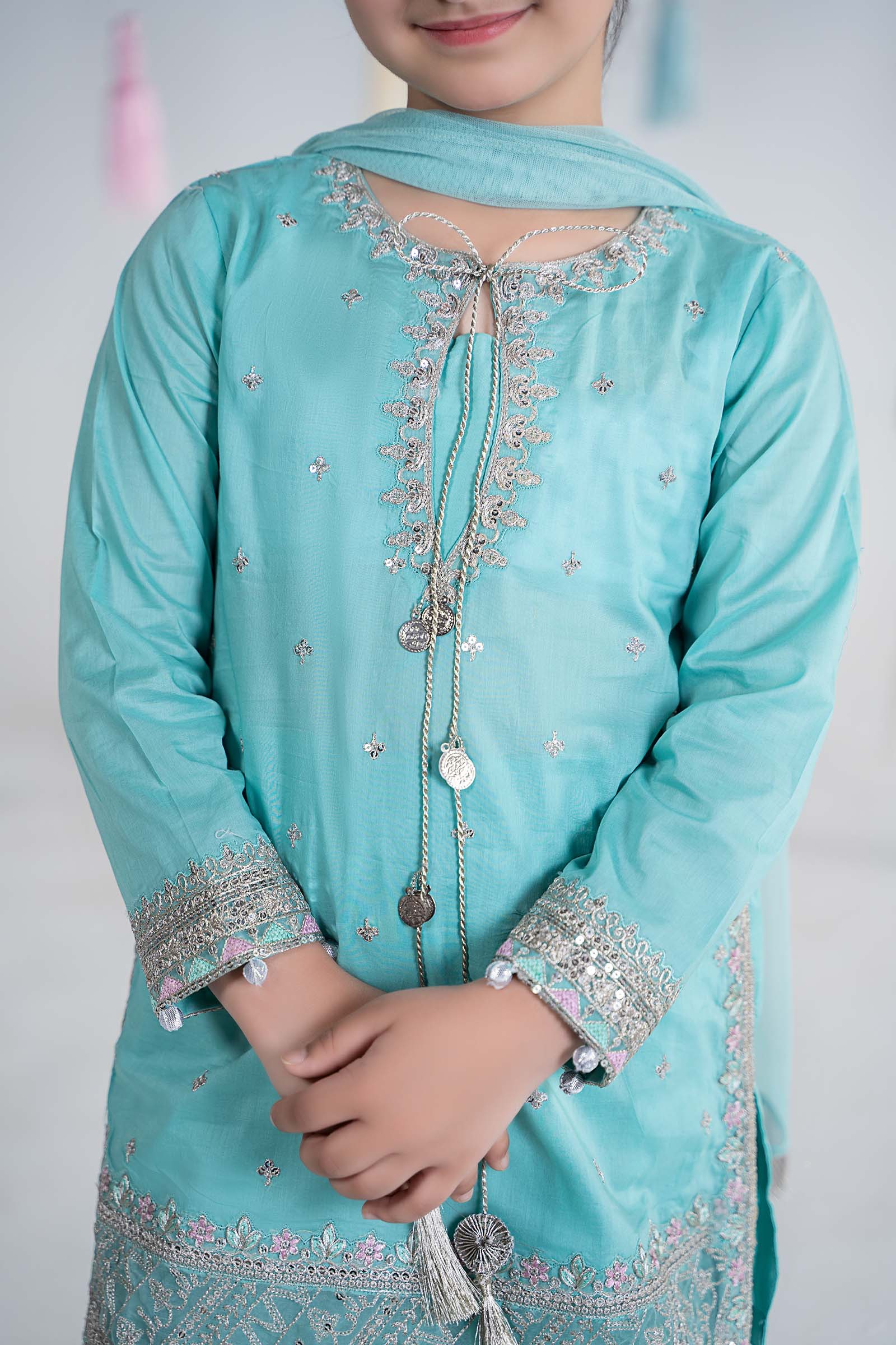 3 Piece Dyed Lawn Suit - Image 3