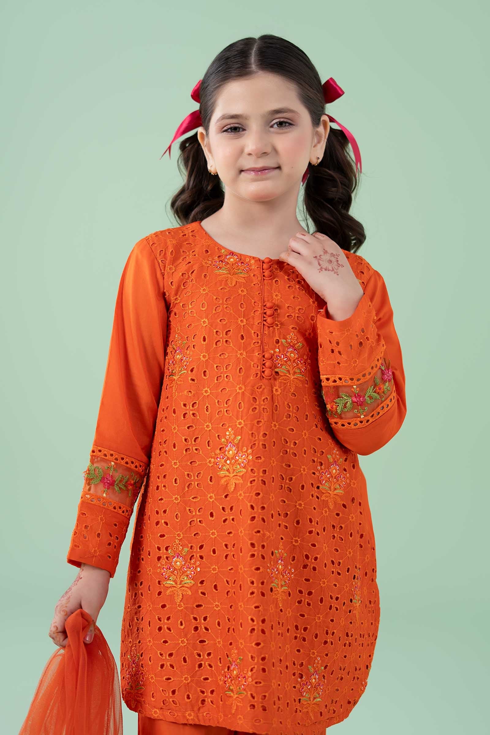 3 Piece Embroidered Lawn Suit - Image 2