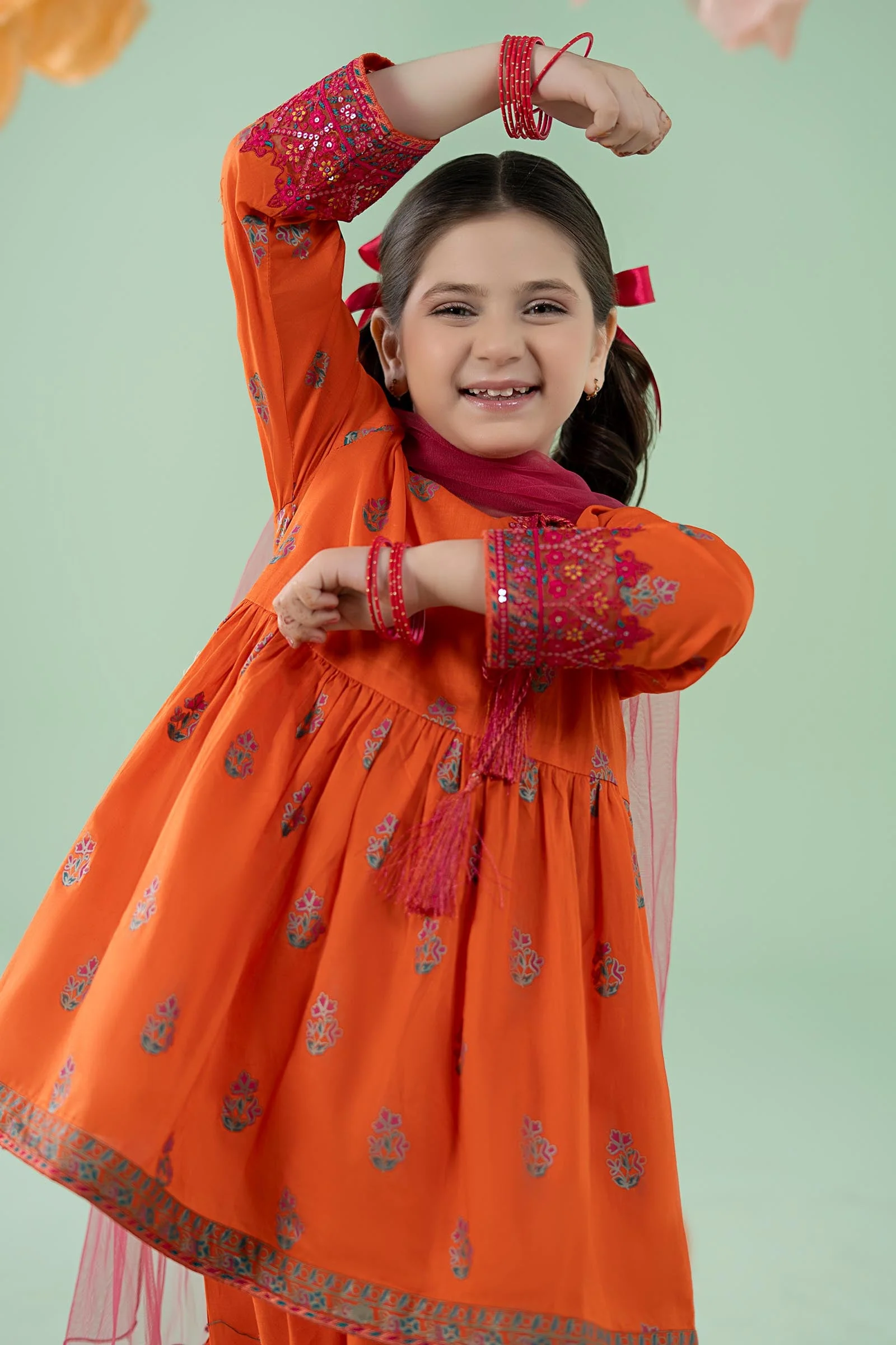 3 Piece Printed Lawn Suit - Image 2