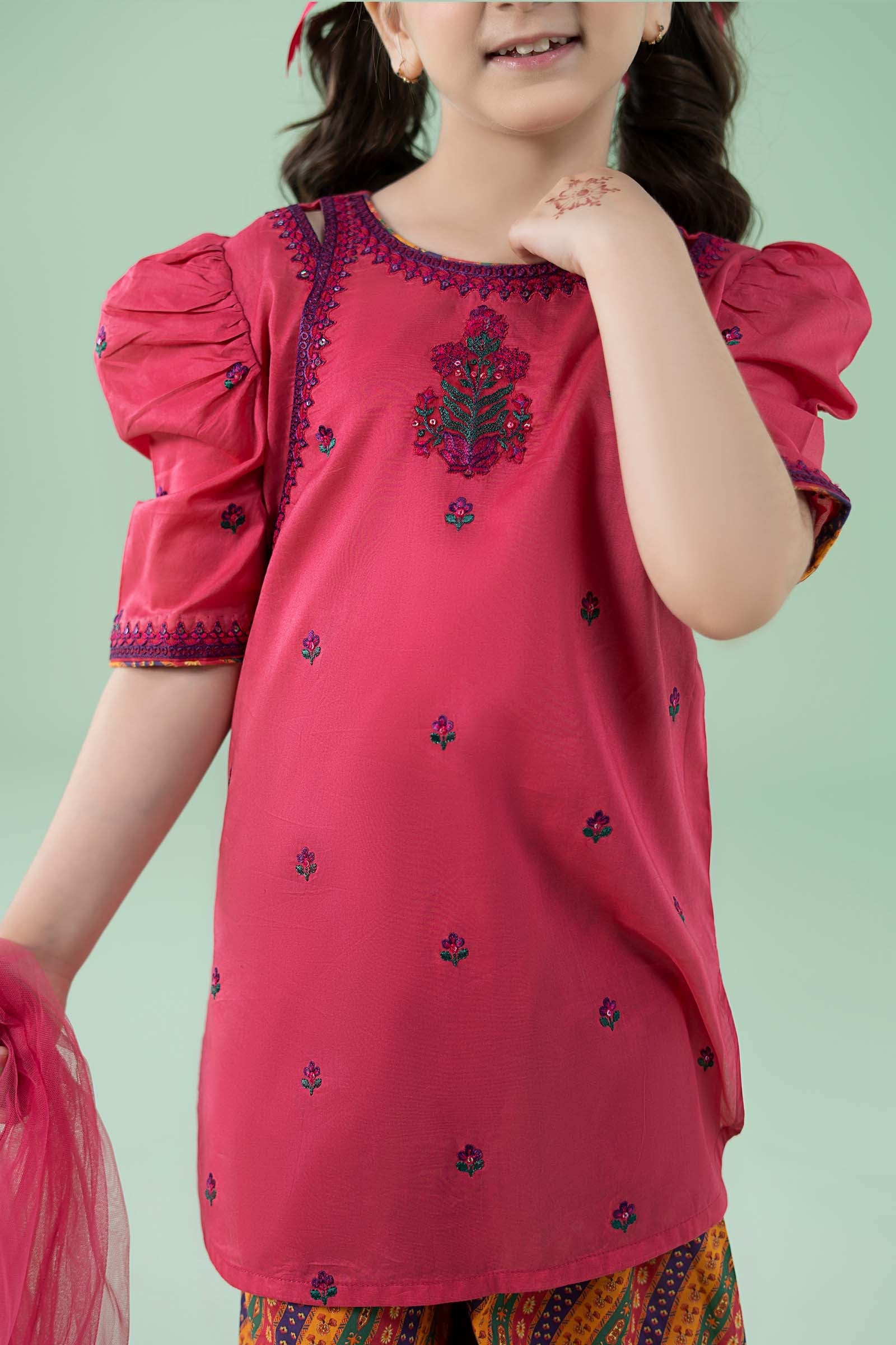 3 Piece Embroidered Lawn Suit - Image 3