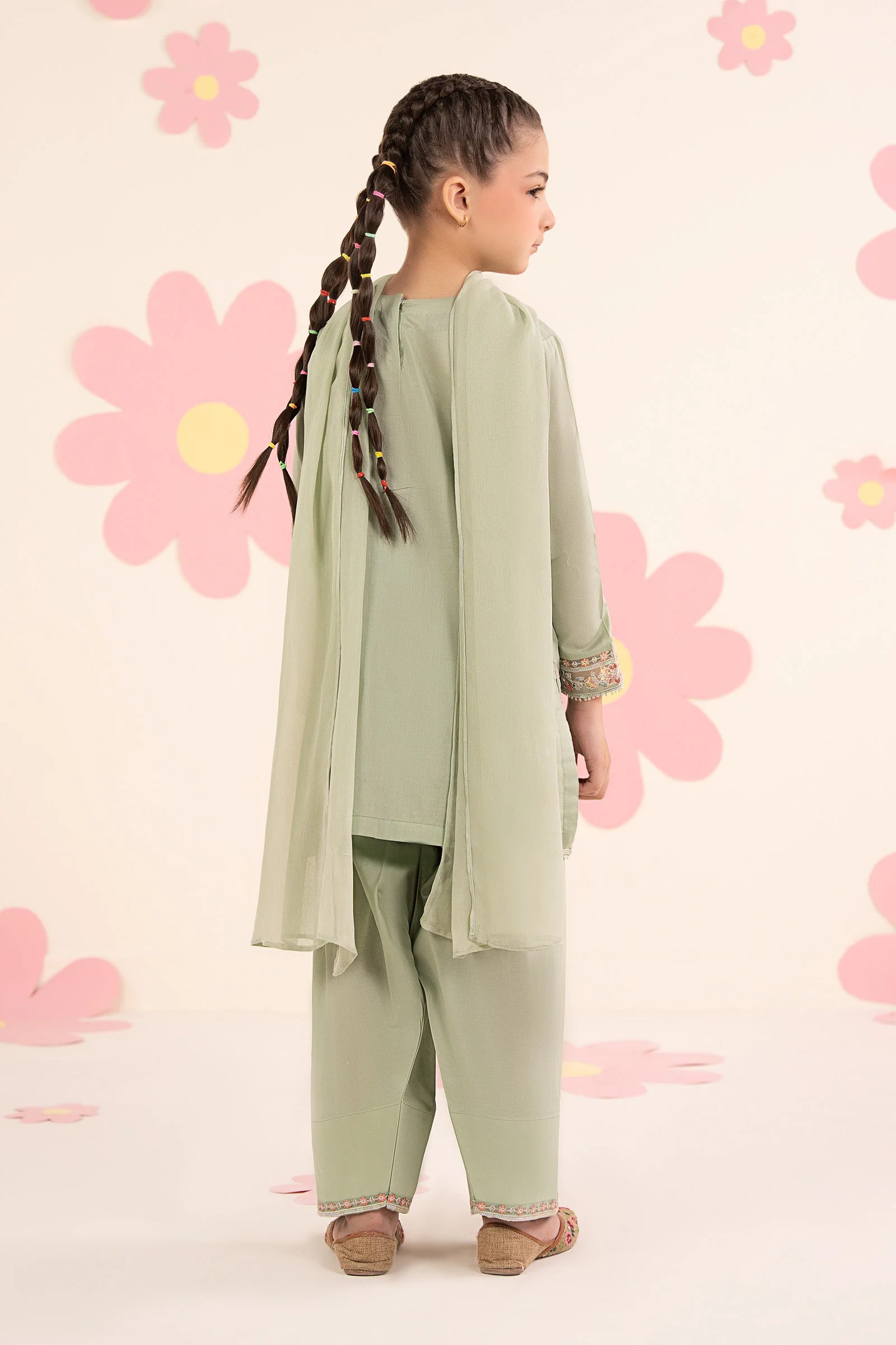 3 Piece Embroidered Lawn Suit - Image 5