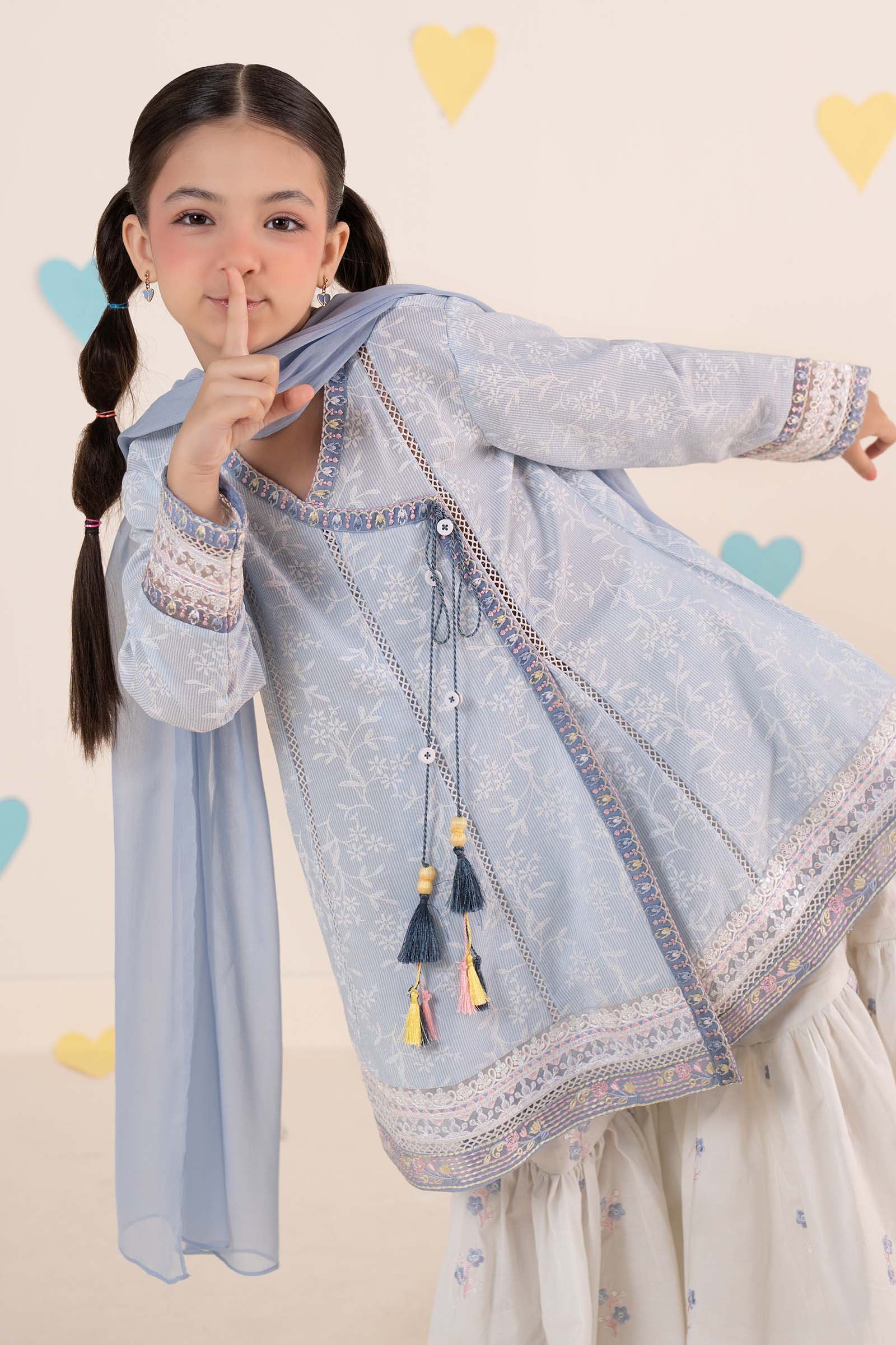 3 Piece Embroidered Lawn Suit - Image 2