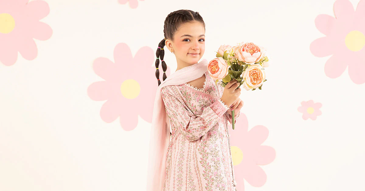 3 Piece Embroidered Lawn Suit - Image 9