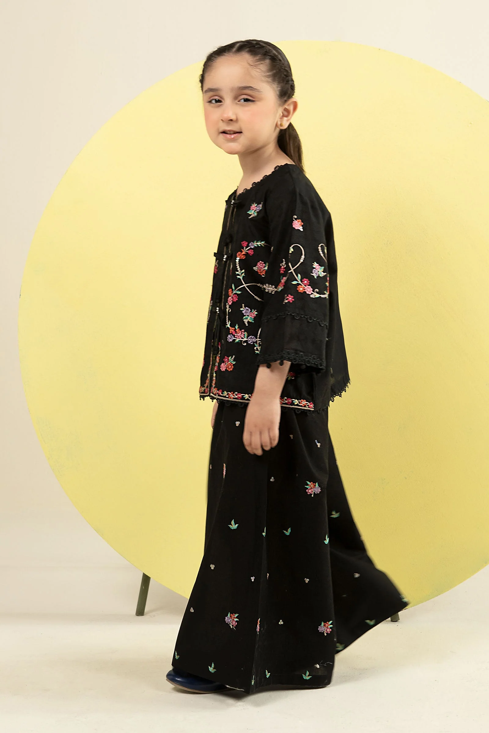 2 Piece Embroidered Dobby Lawn Suit - Image 6
