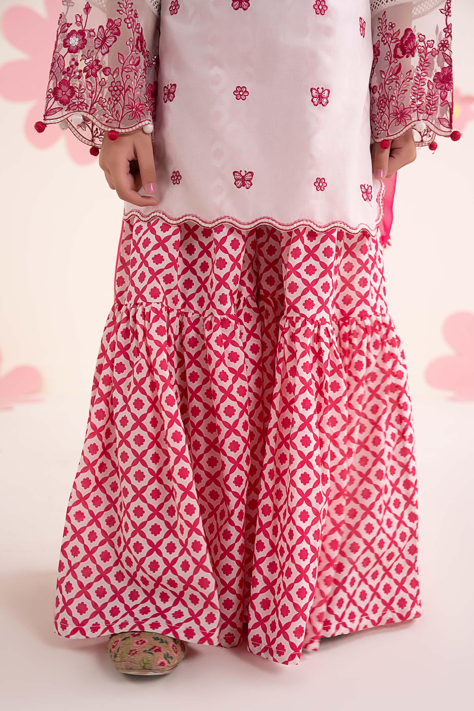 3 Piece Embroidered Lawn Suit - Image 5