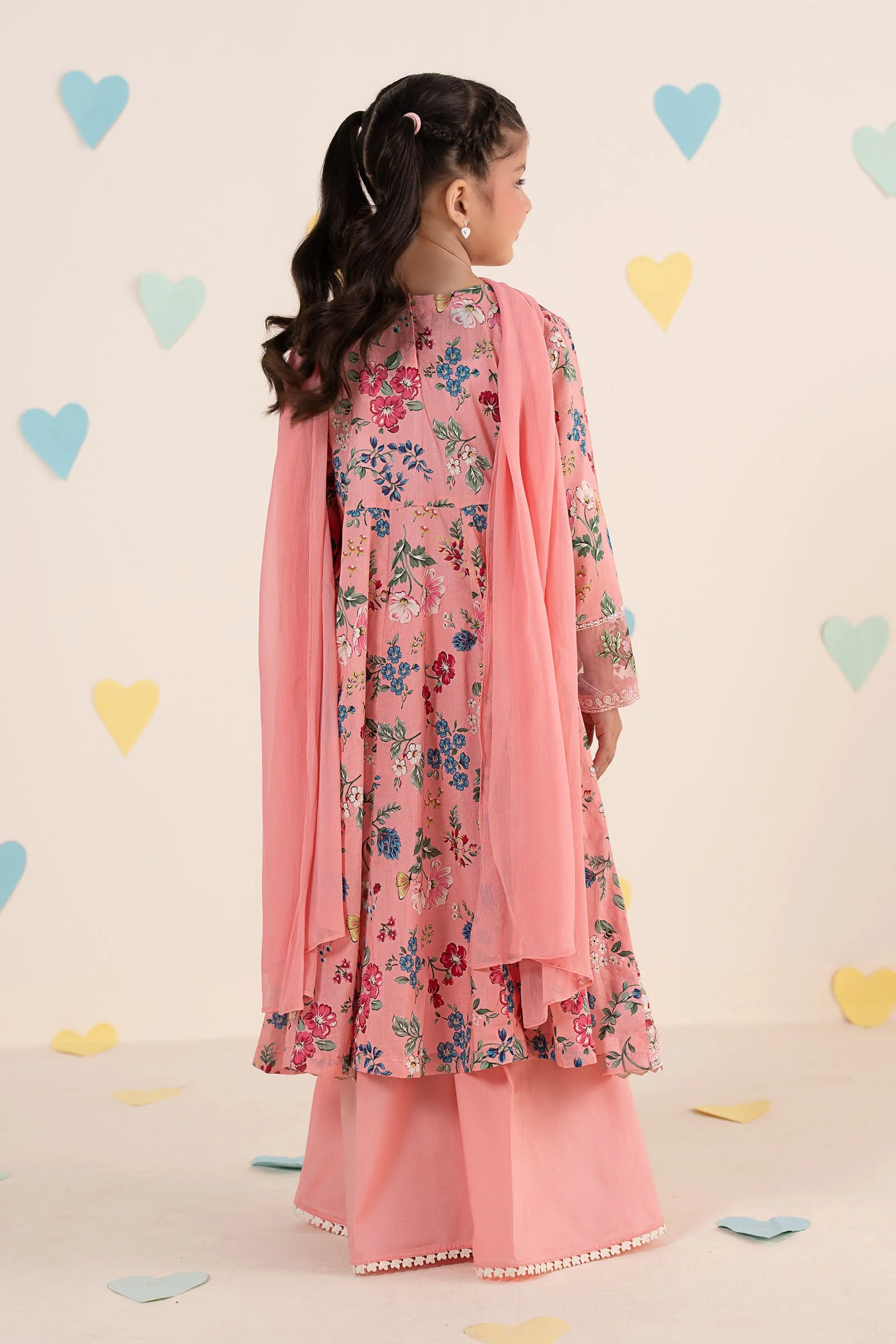 3 Piece Embroidered Lawn Suit - Image 9