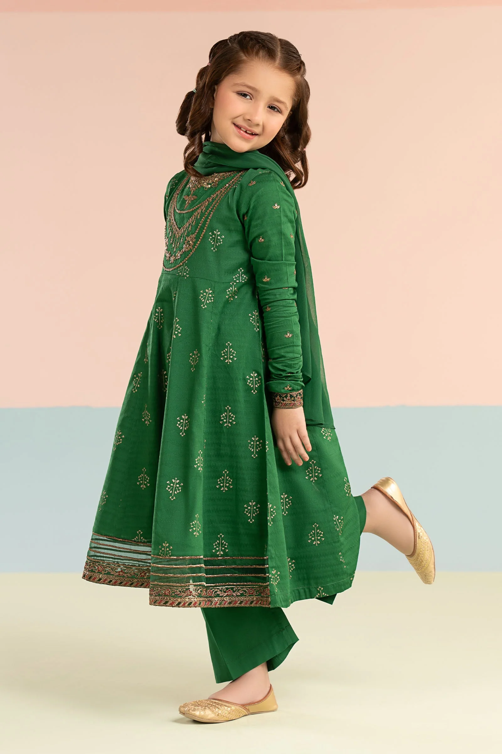 2 Piece Embroidered Lawn Suit - Image 9