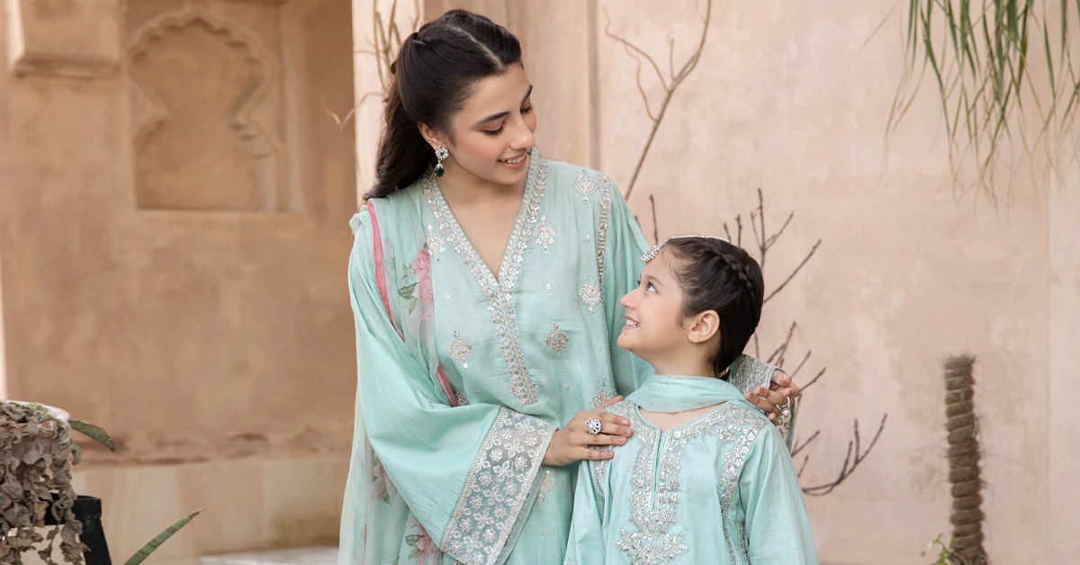 3 Piece Embroidered Dobby Suit - Image 11